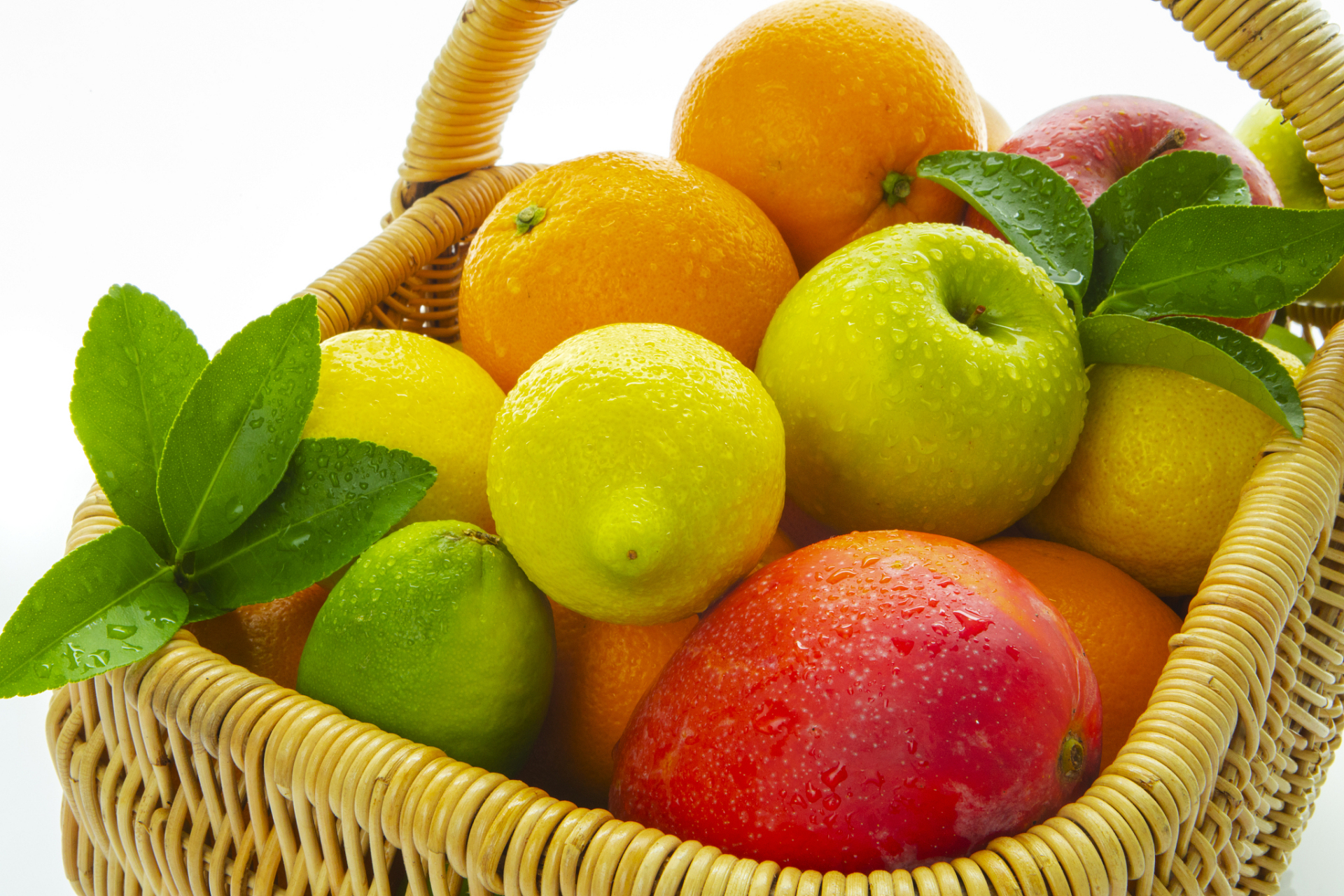 秋季是水果丰收的季节,各种美味水果纷纷上市.