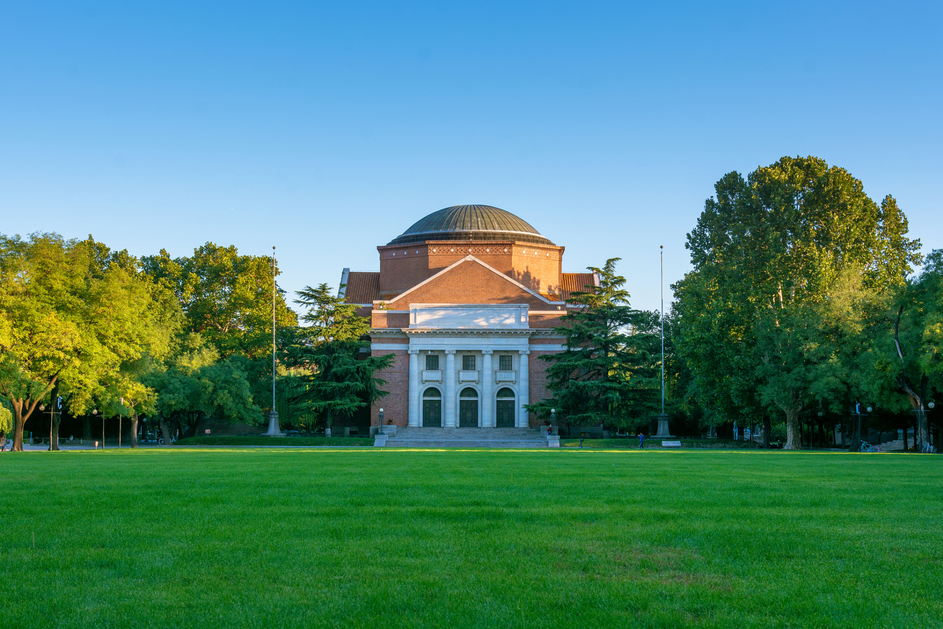 云南2023定向选调生在清华一共招了8人,5个去了省