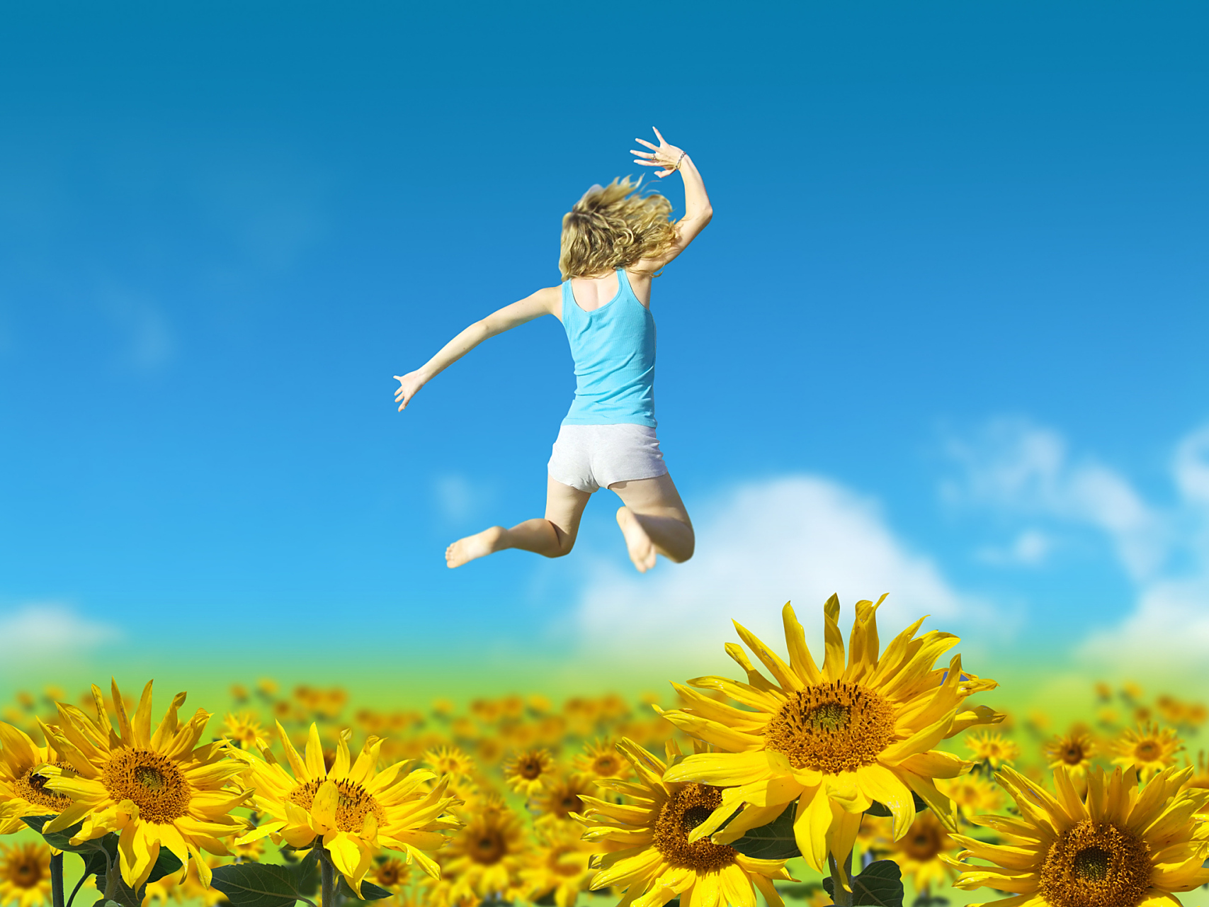 如何培养一个热爱生命,积极阳光的孩子:  1,给孩子松弛的家庭环境