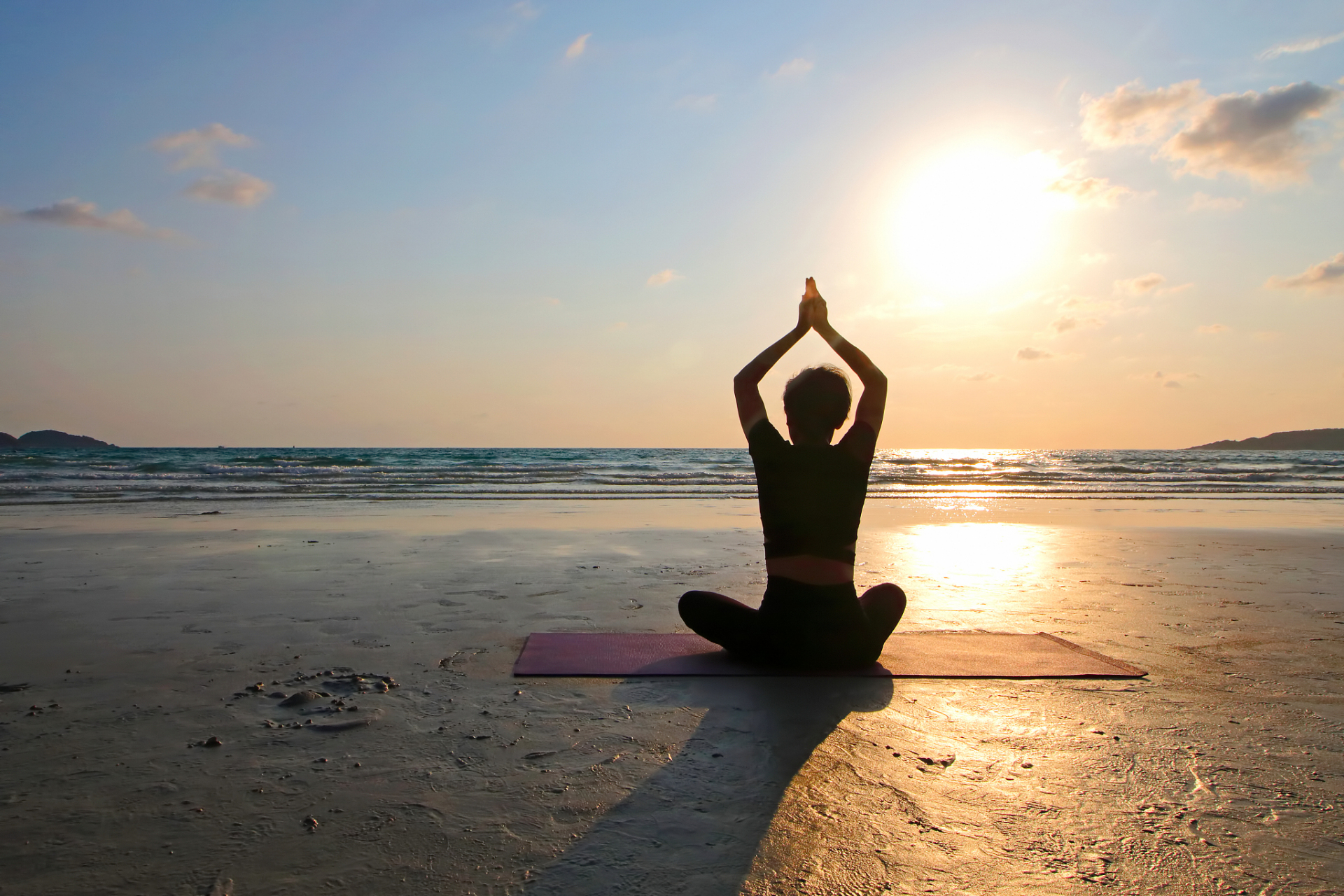 瑜伽是一种与大自然相融合的修行方式.