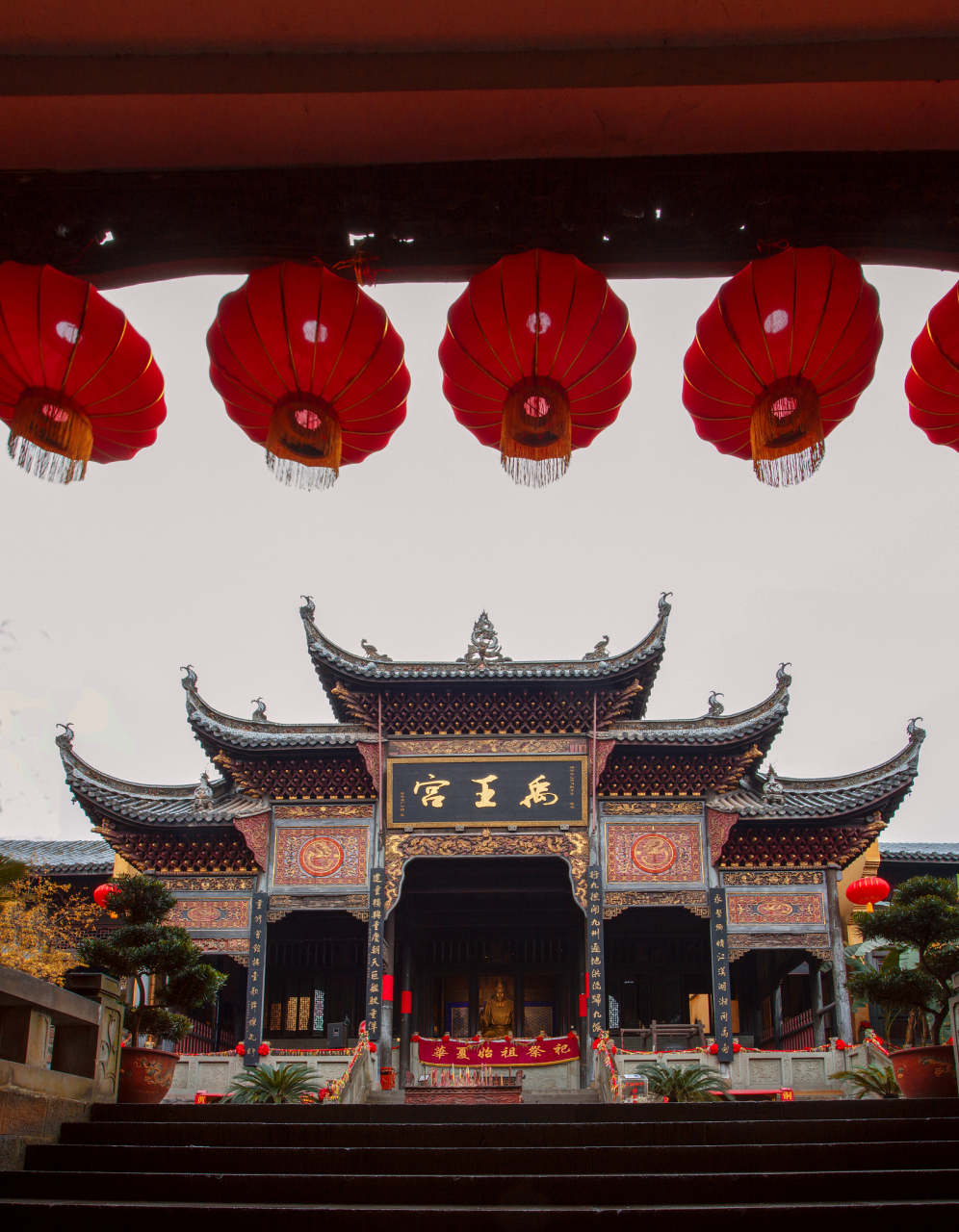 嘿,小伙伴们,我今天要跟大家分享一个超赞的景点——重庆潼南禹王宫!