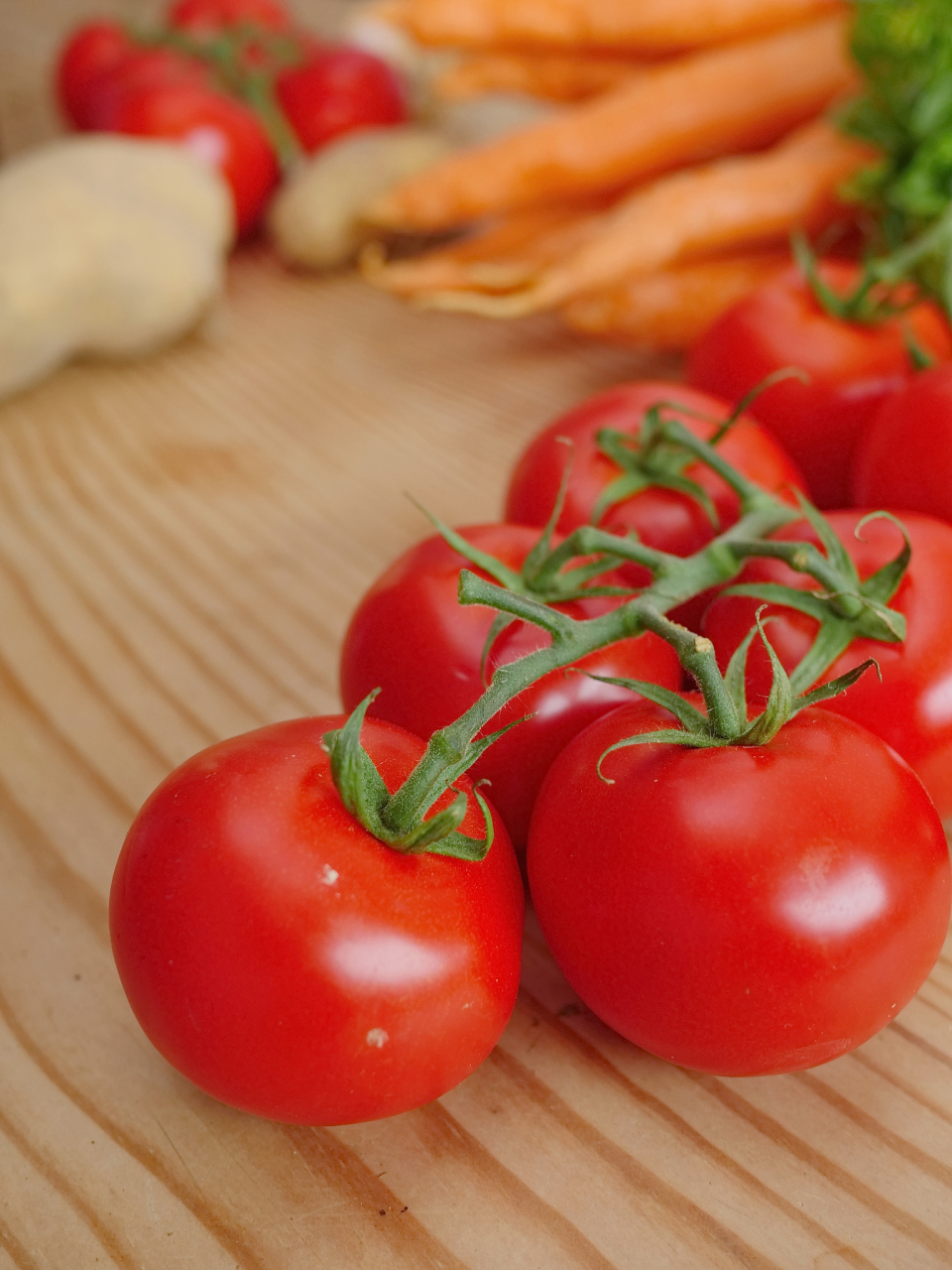 西红柿是蔬菜还是水果?