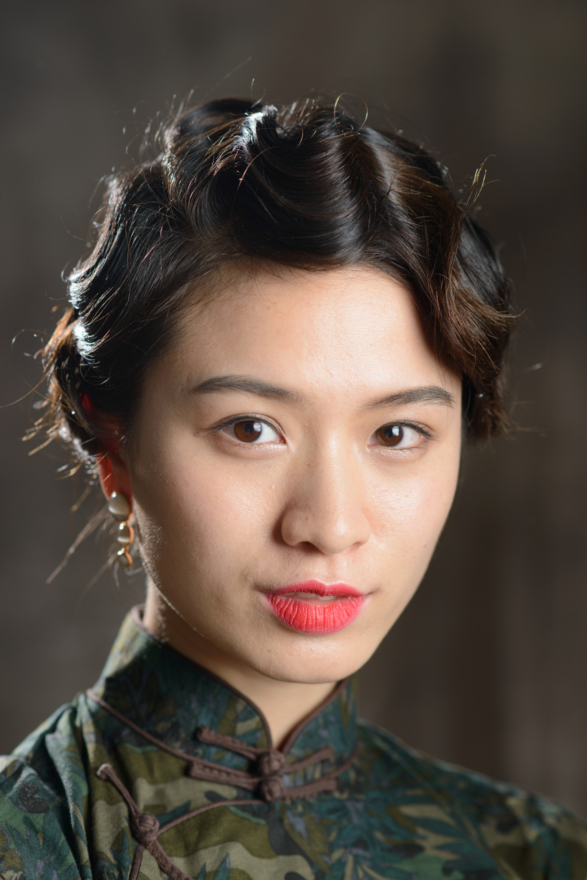 为什么中国人都留西方的发型,就没有中国传统造型吗?