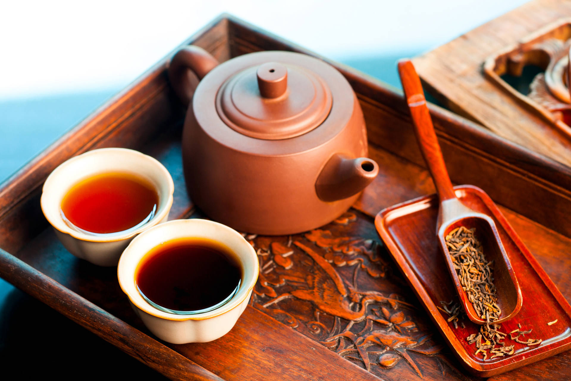 茶文化#福建工夫茶是一种地域特色茶饮,以福建省的乌龙茶和红茶为