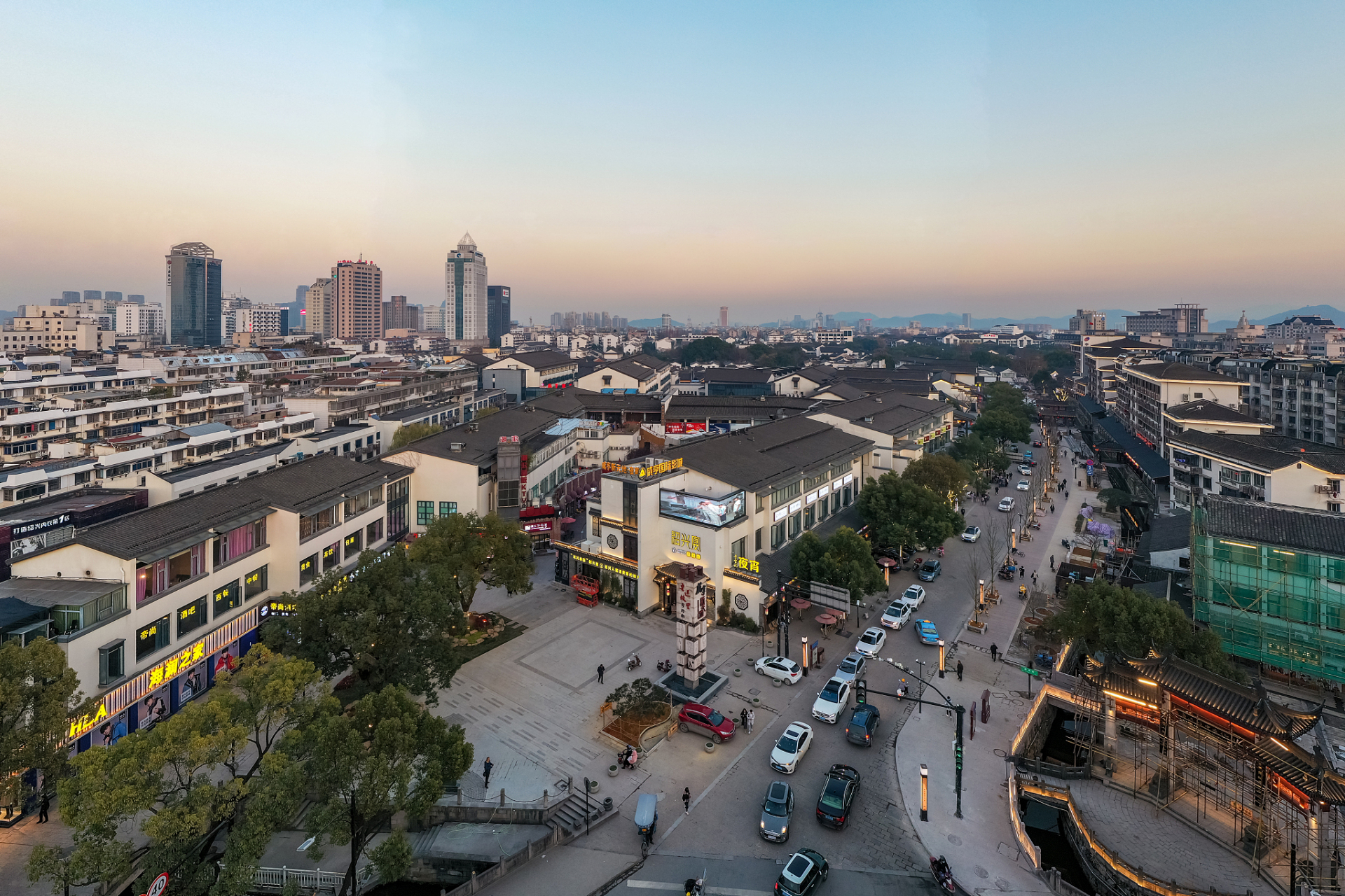 乌镇明清古建筑带你穿越历史长河,南湖湖面美如画抚平你的心灵.