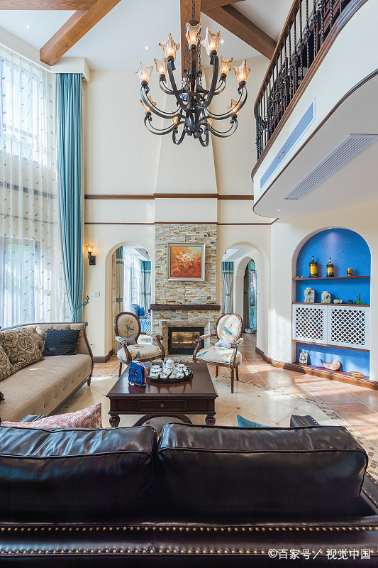 地中海装修风格是一种充满浪漫和古典气息的装修风格,它源自于地中海