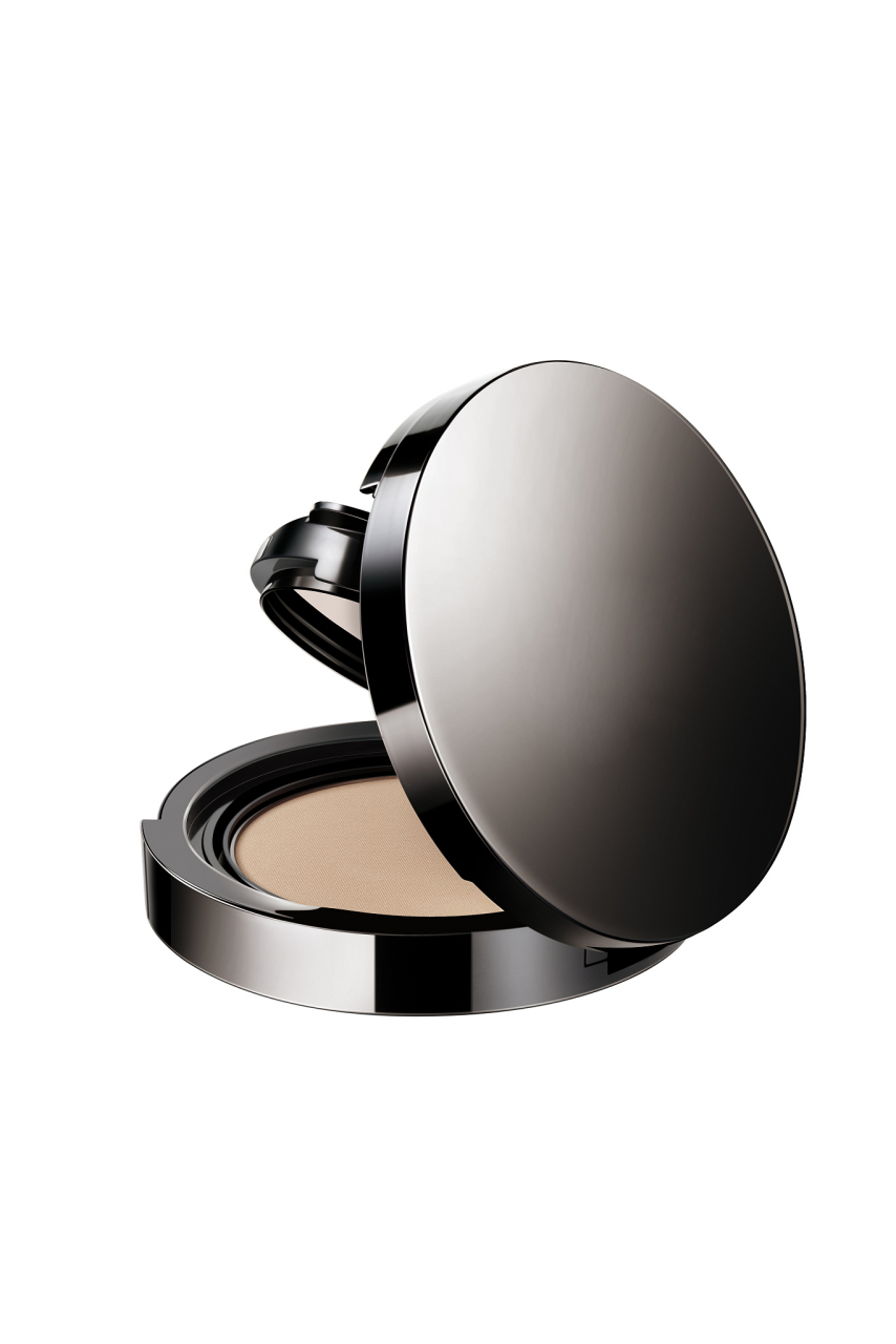 资生堂气垫,资生堂气垫包含两款产品,分别为随肌应变气垫粉底液和随肌