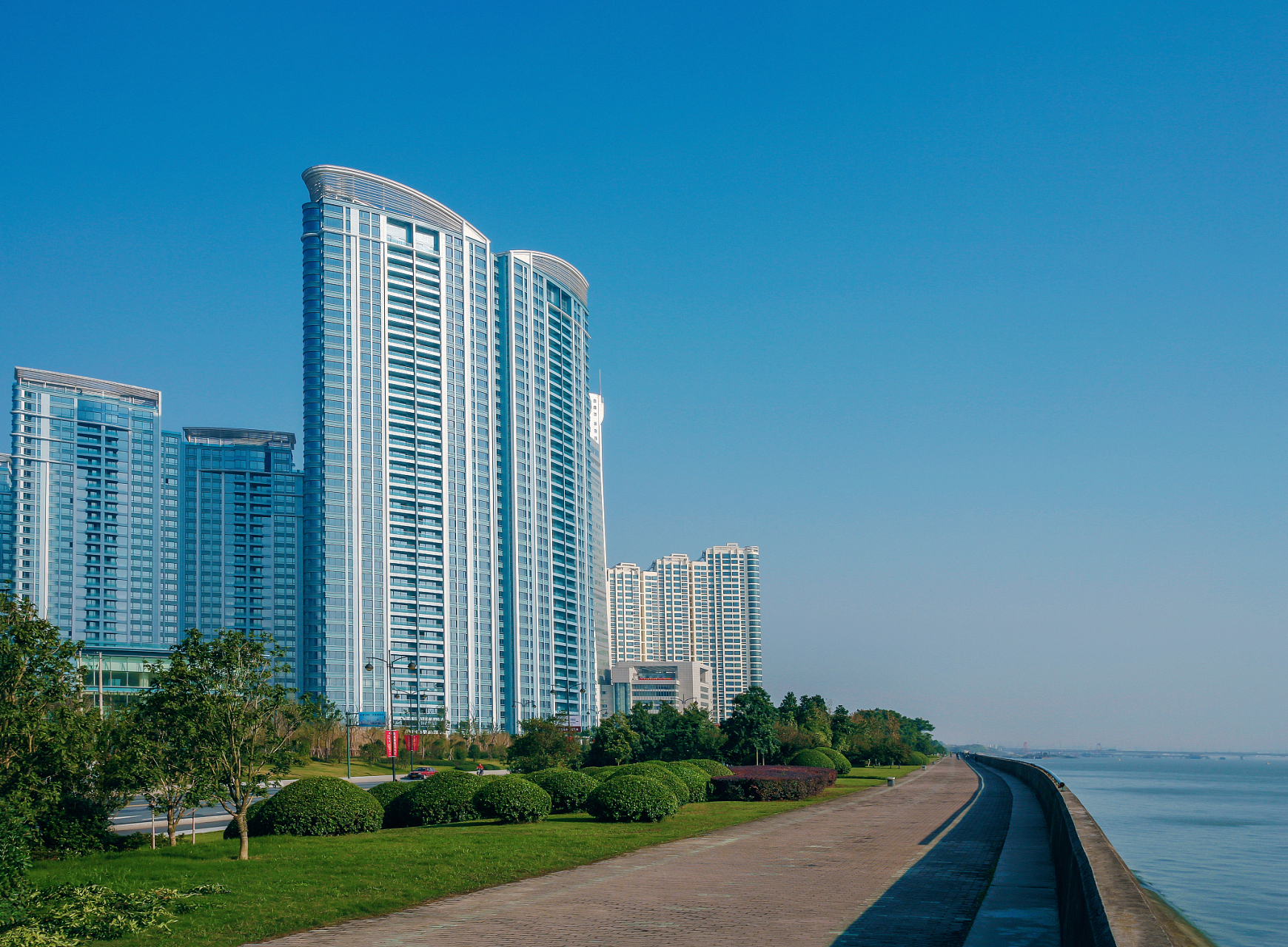 嬉行记# 三亚半山半岛吉庆广场,历史悠久,风景绝佳.