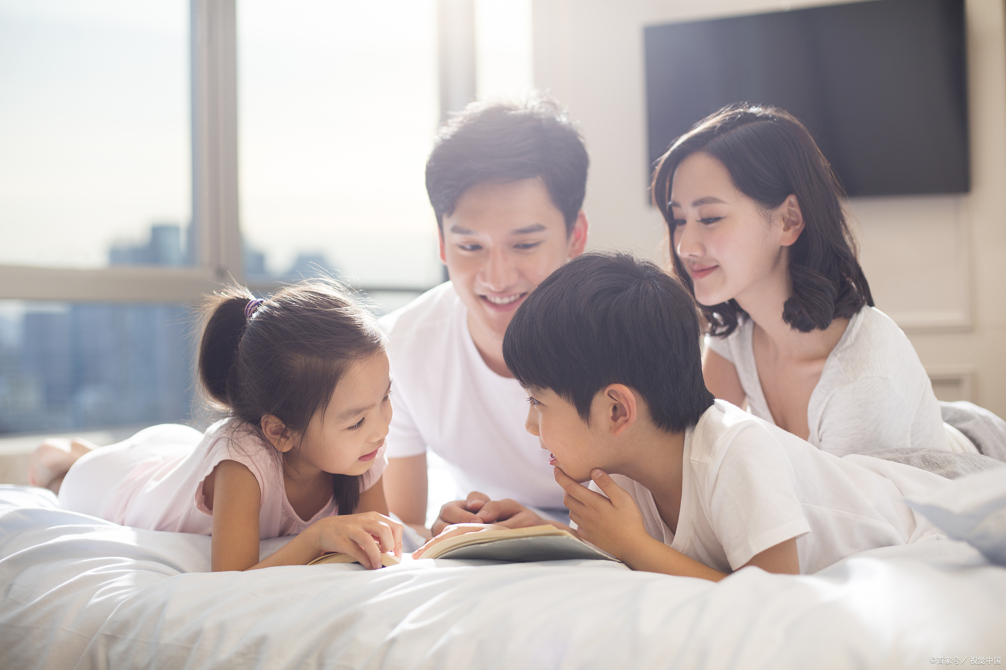 作用,可以帮助建立秩序,维护和谐的家庭环境,培养孩子的自律和责任感