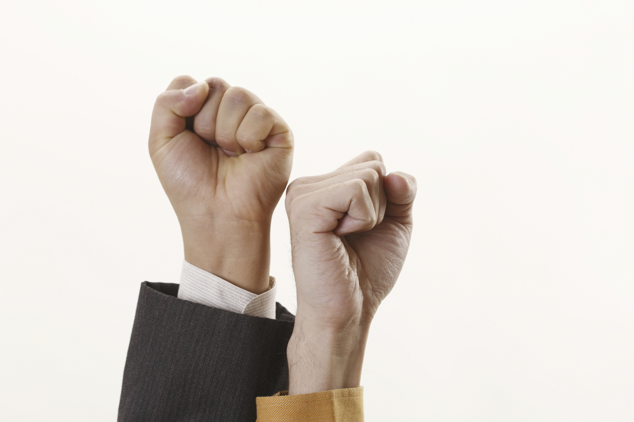 无论是多么亲密的关系,我们与他人之间总是要保持"拳头大小"的距离