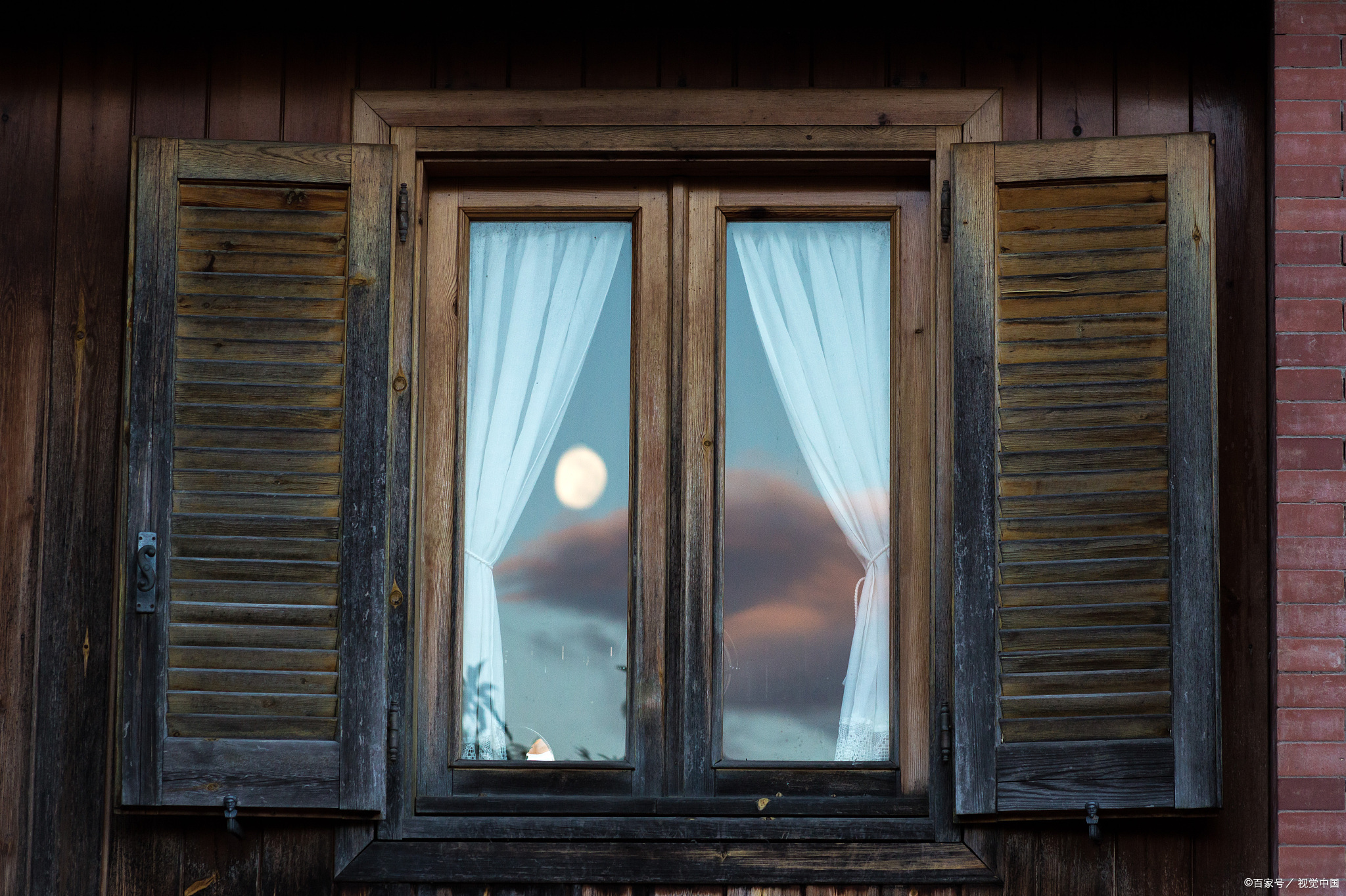 美文,寒窗嗜夜,月影镂凄