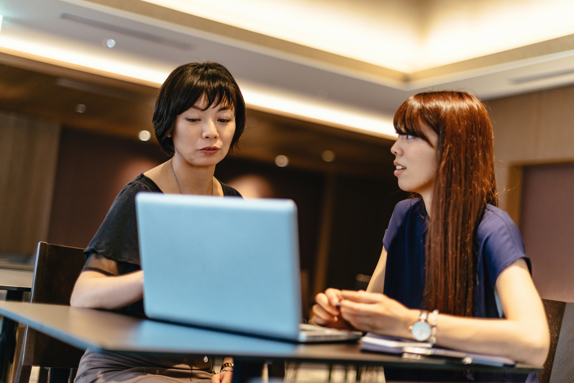 日本将要求企业努力让子女3岁以内员工居家办公,以往的兼顾支援政策是