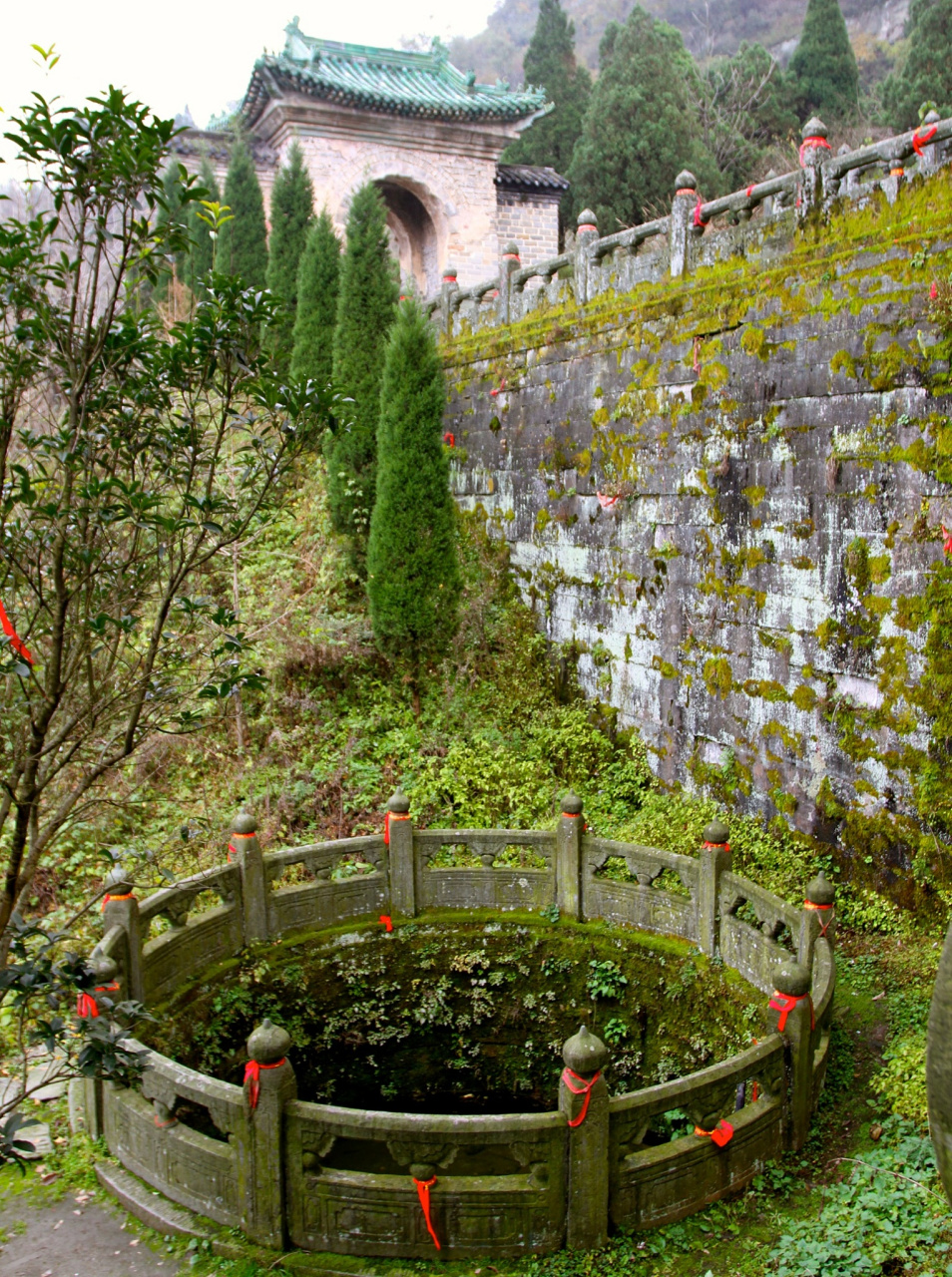 马山旅游景点介绍图片