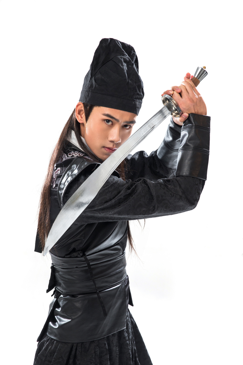 虚竹?张无忌?乔峰?  对此,你怎么看?欢迎留言讨论!  #霸都全攻略