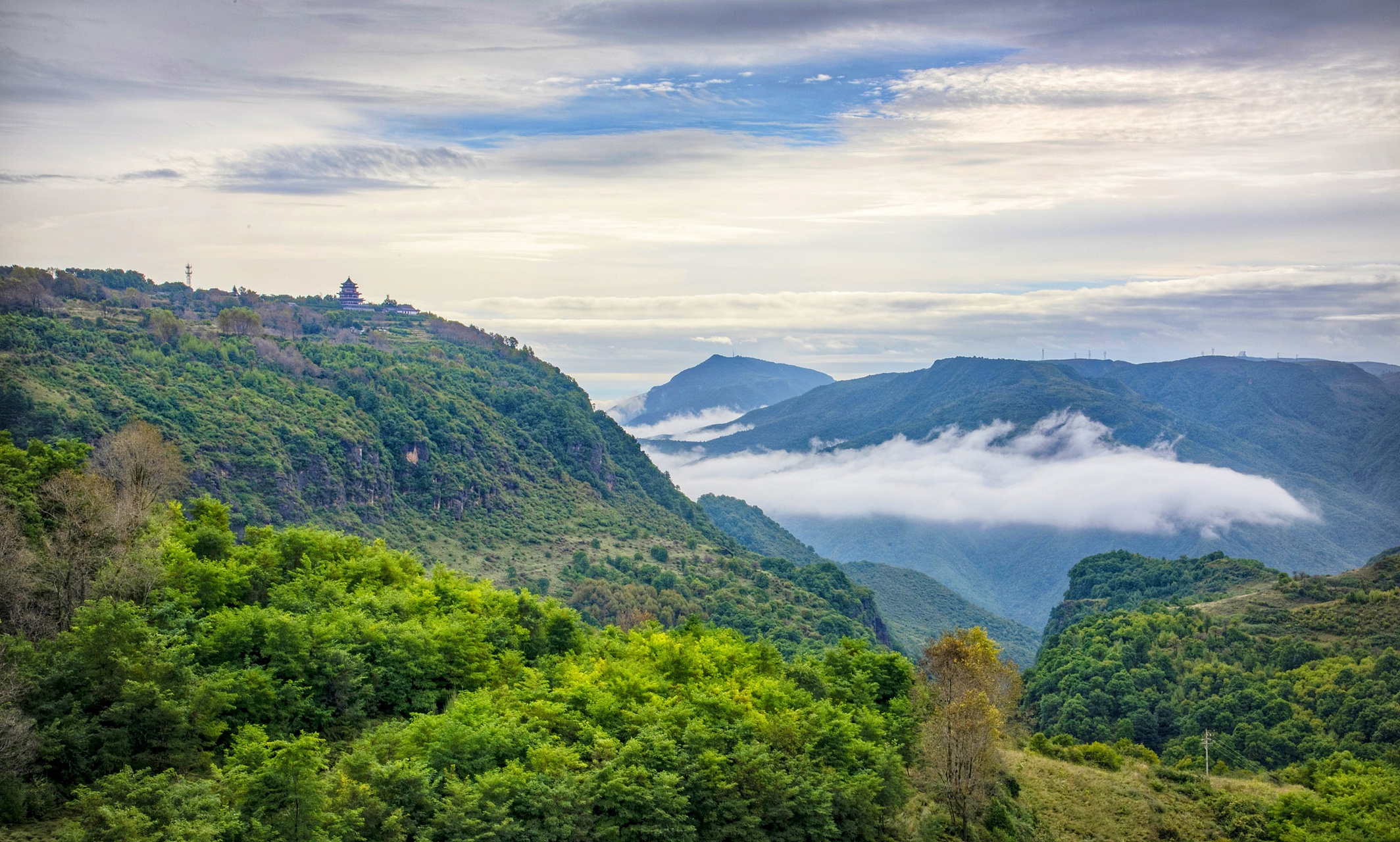 一起走进云端仙境,感受大自然的恩赐吧!#第4届龙头山