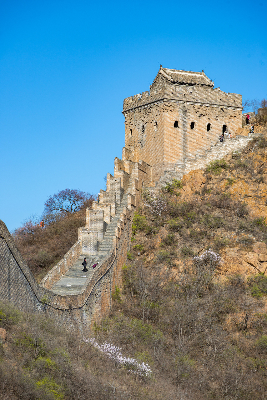 长城,这座世界上修建时间最长,工程量最大的冷兵器战争时代的国家军事