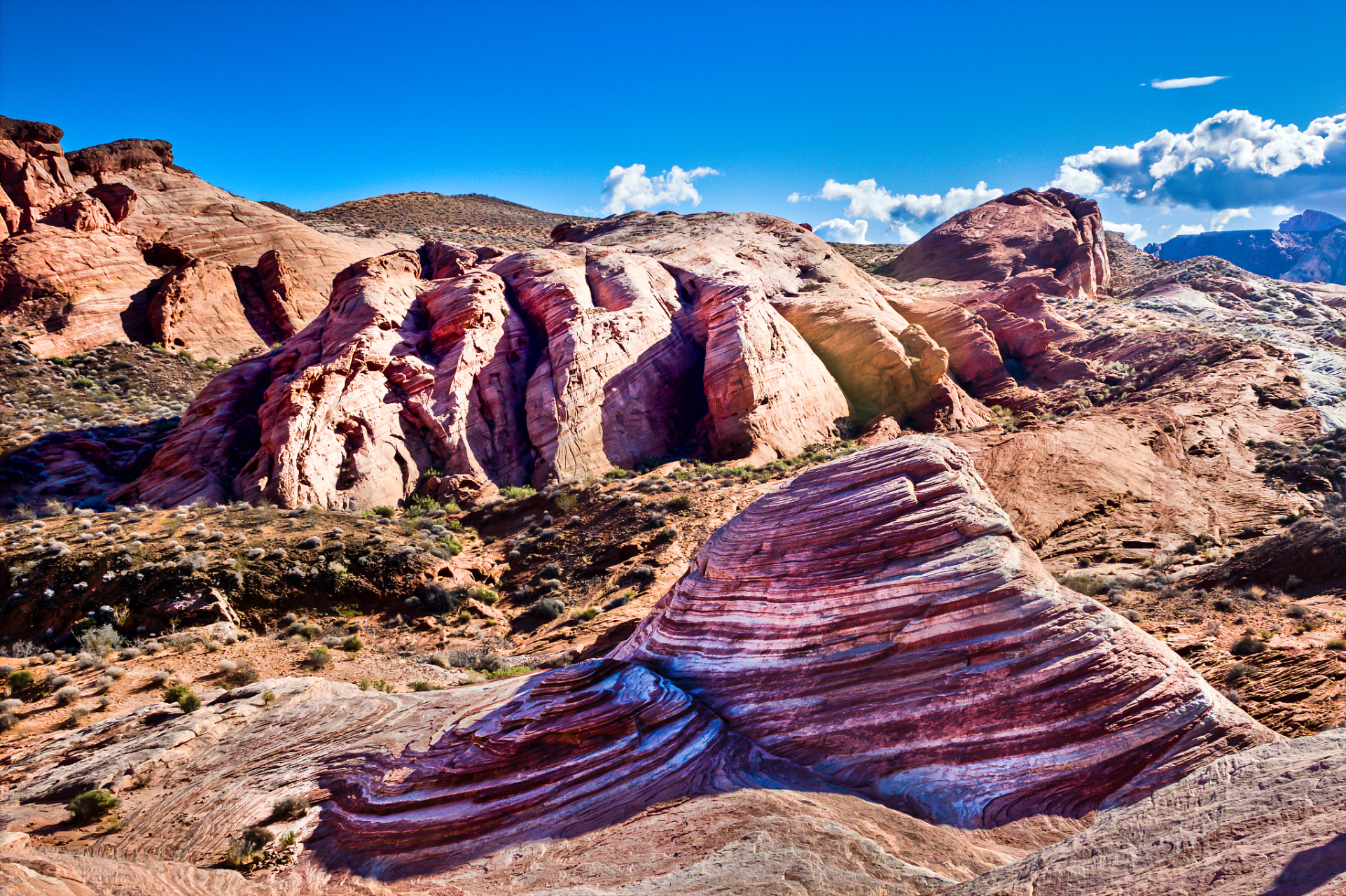 科罗拉多大峡谷位于美国亚利桑那州(arizona)西北部,科罗拉多高原西南