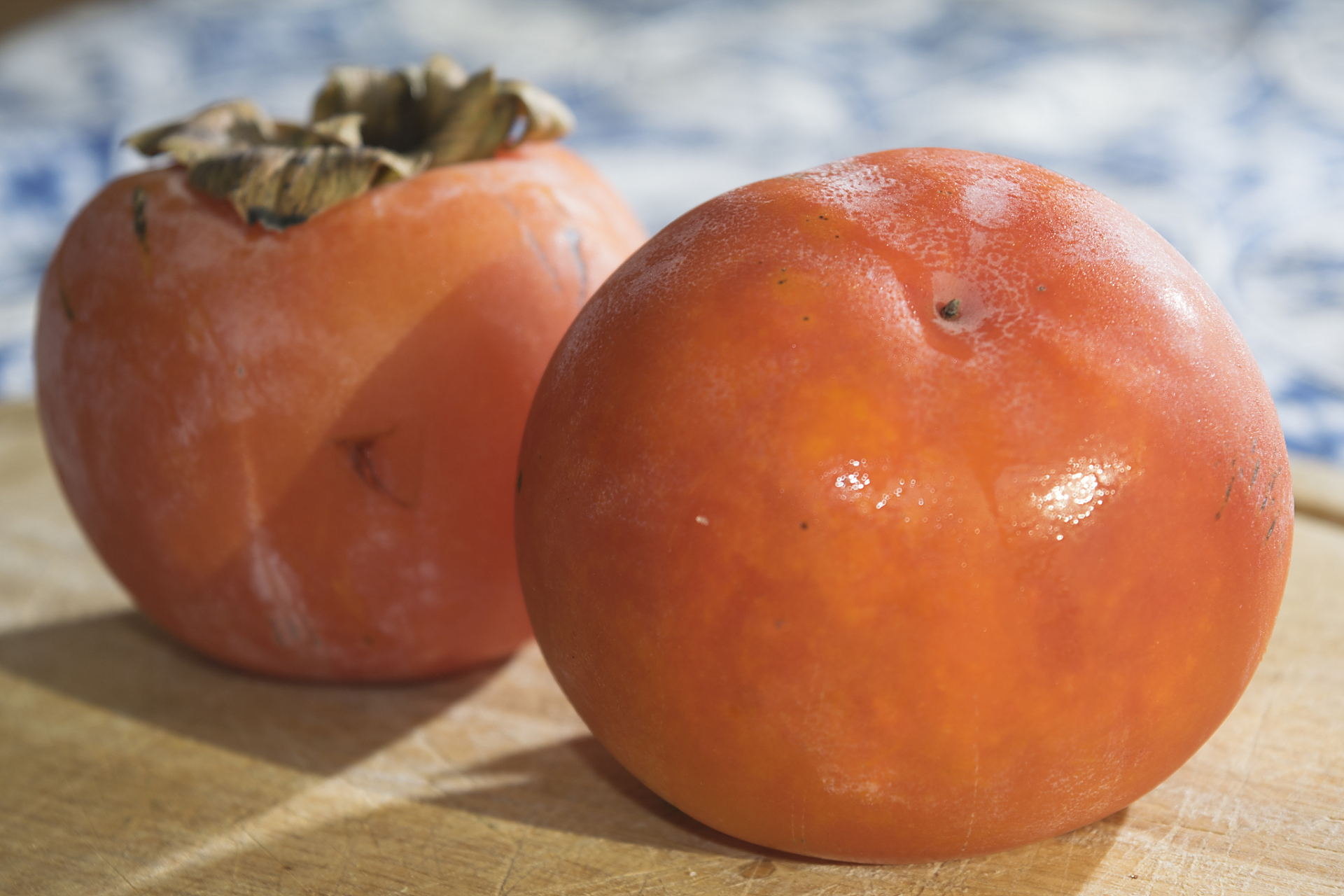 柿子作为一种营养丰富的水果,含有大量的维生素a和维生素c,对我们的