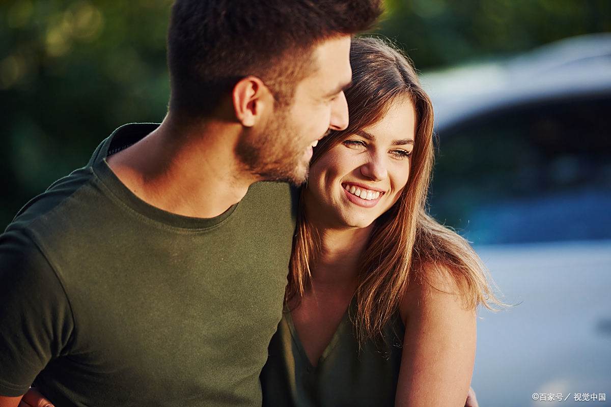 怎么和闷骚男谈恋爱