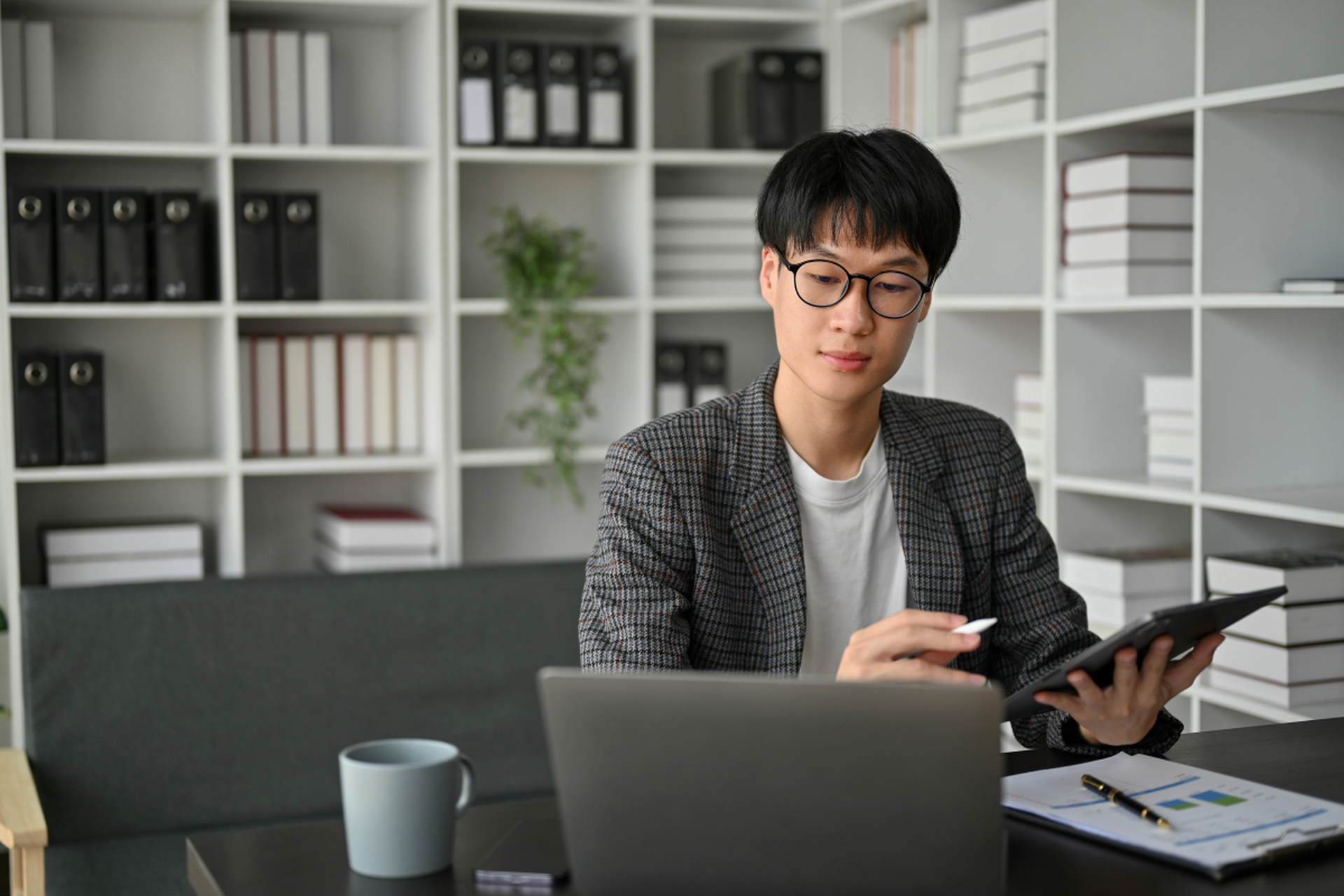 在技术领域工作的理工男,需要具备较强的逻辑思维能力,因此很容易被贴
