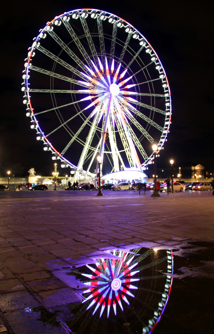 东台夜景独特魅力,海滨公园,步行街和东台广场等地都是观赏夜景的绝佳