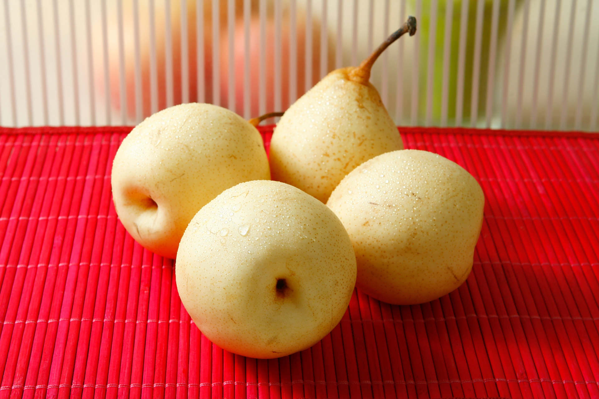 家乡特产-魏县鸭梨,让我们感受到家的味道和家乡的人文历史,更贴近于