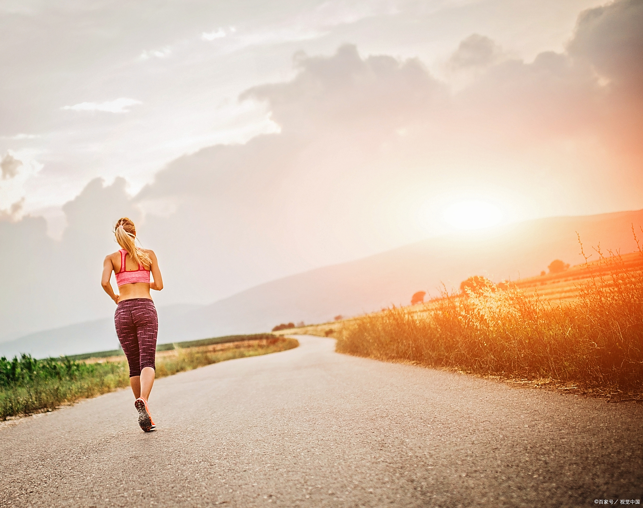 但无屡懿 励志图片唯美图片奔跑图片励志唯美图片女人奔跑图片励志
