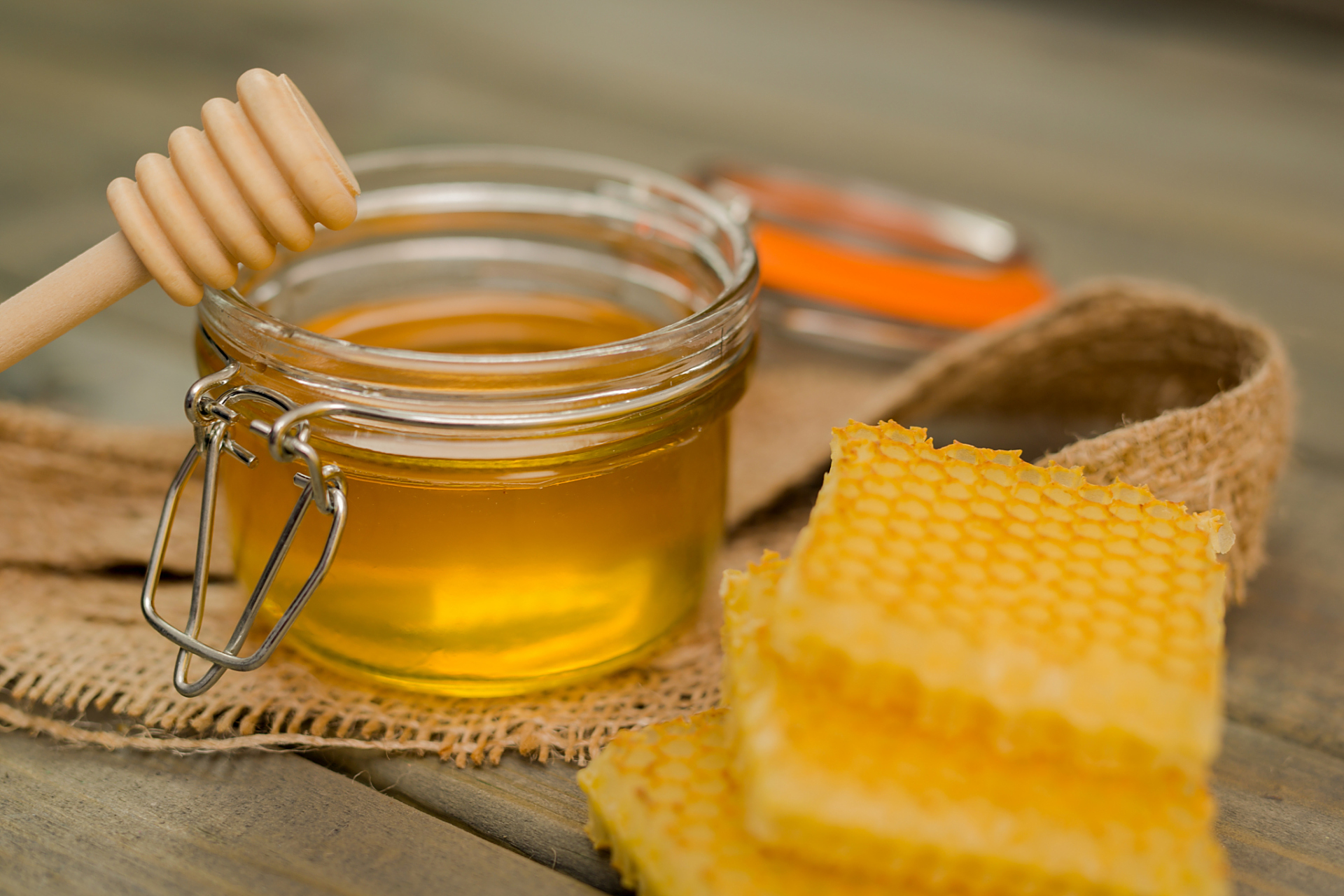 蜂蜜水治便秘真的有效吗(蜂蜜水治便秘真的有效吗怎么喝) 蜂蜜水治便秘真的有效吗(蜂蜜水治便秘真的有效吗怎么喝)