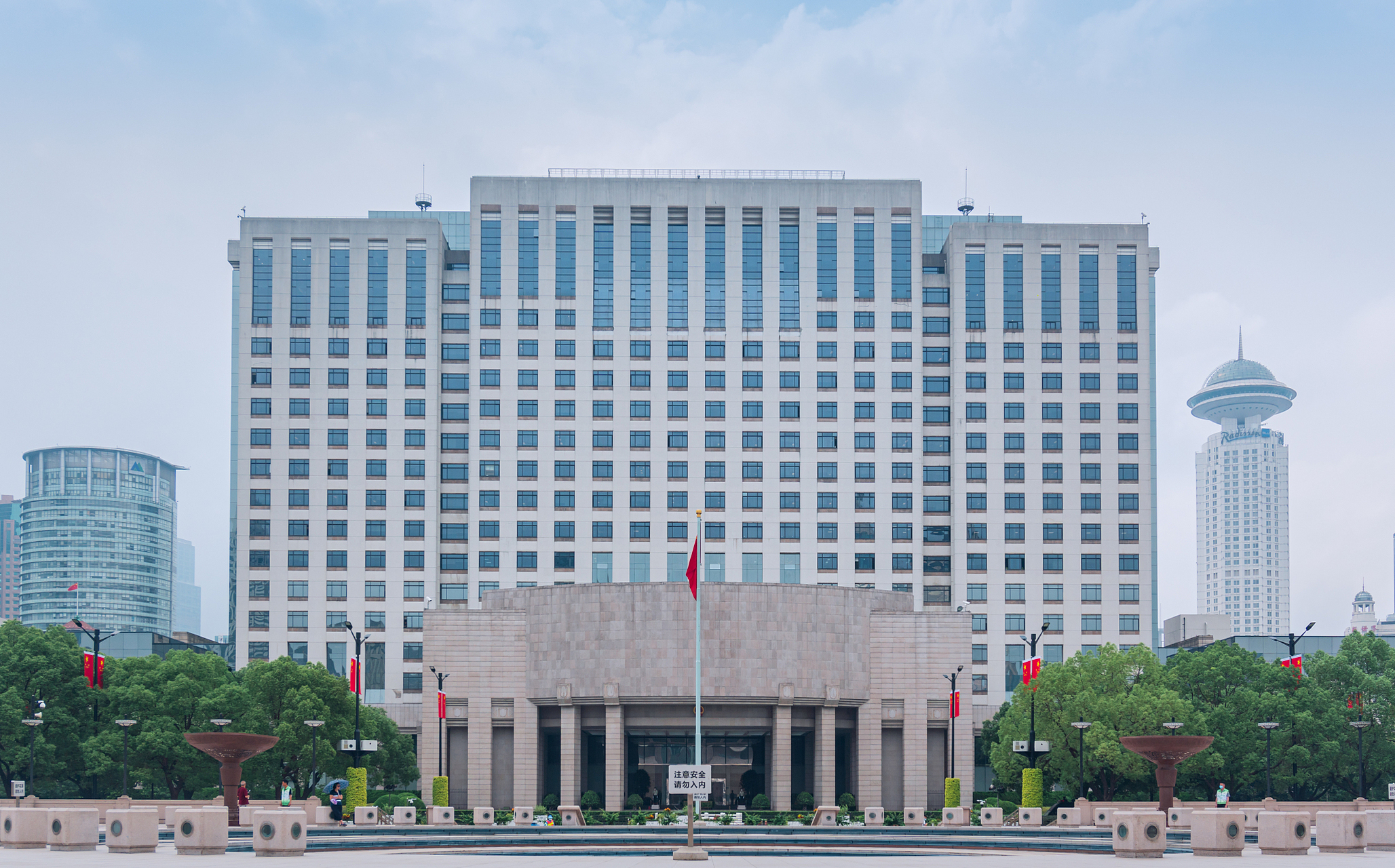 湖南,江苏,四川多地大批议事协调机构被撤销,目的无非