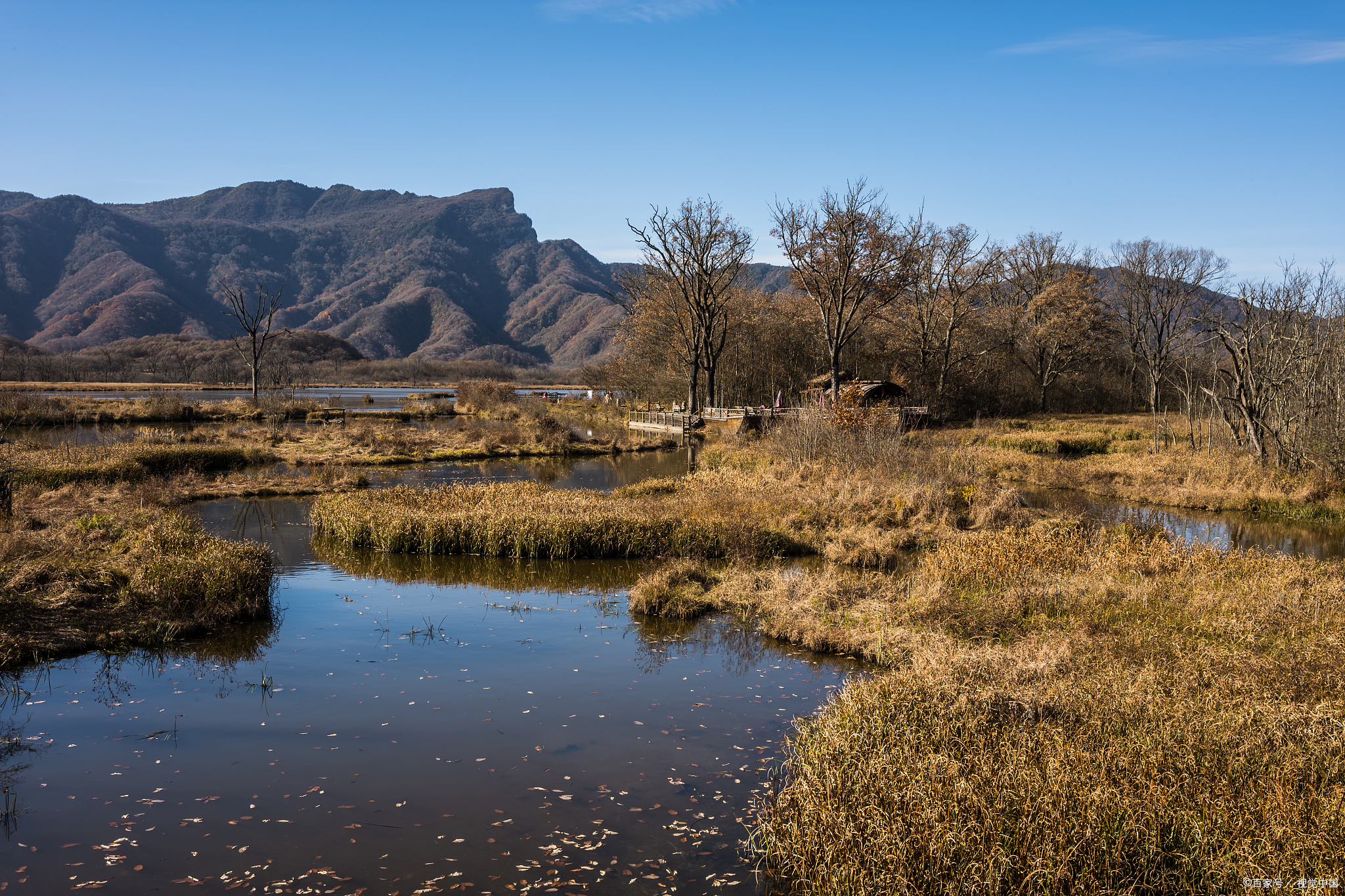 北镇大芦花风景区简介: 北镇大芦花风景区位于中国北方镇山——医巫