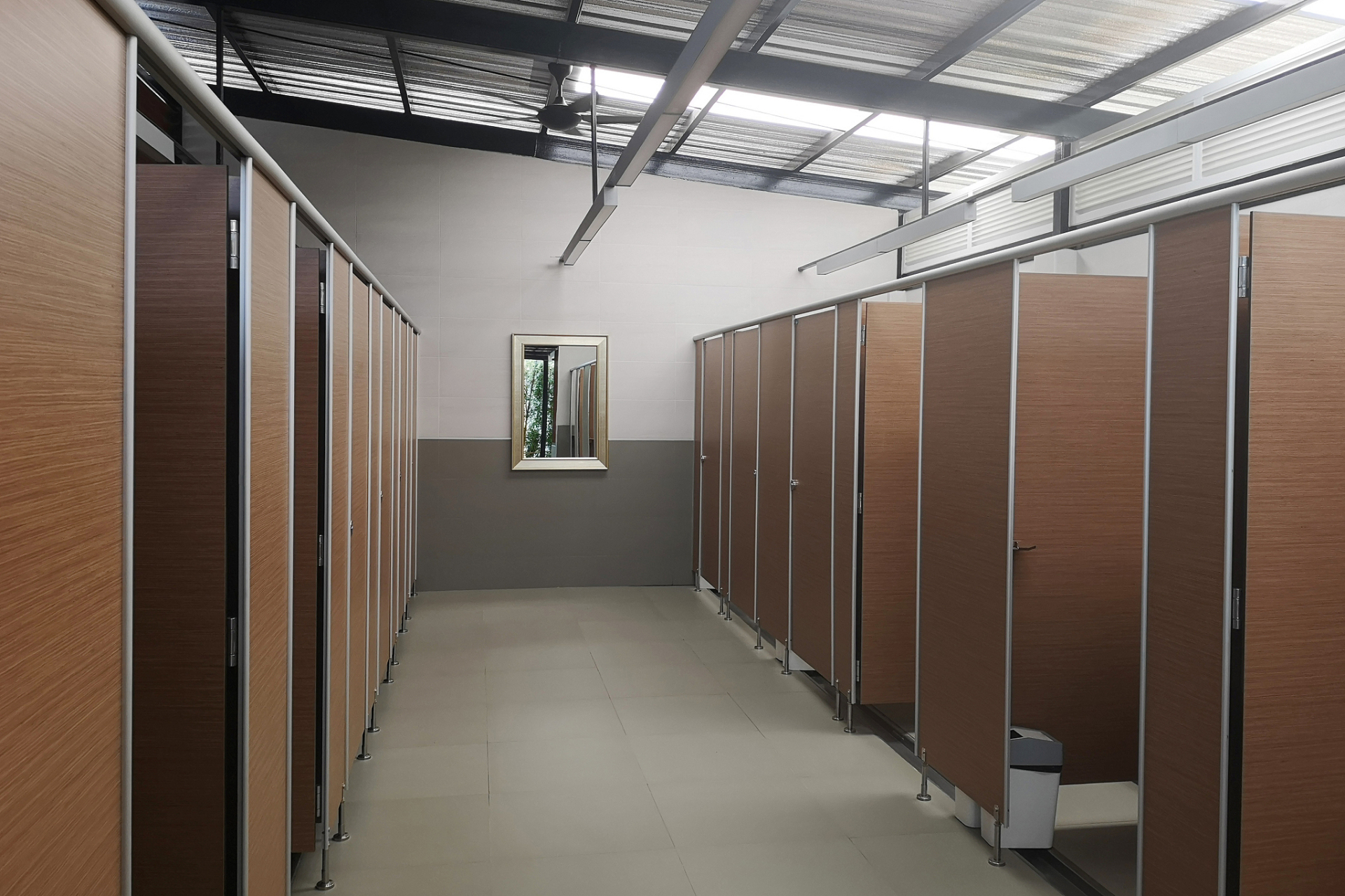 适用于商场,酒店,大学或医院等场所,为您的公共卫生环境增添高品质