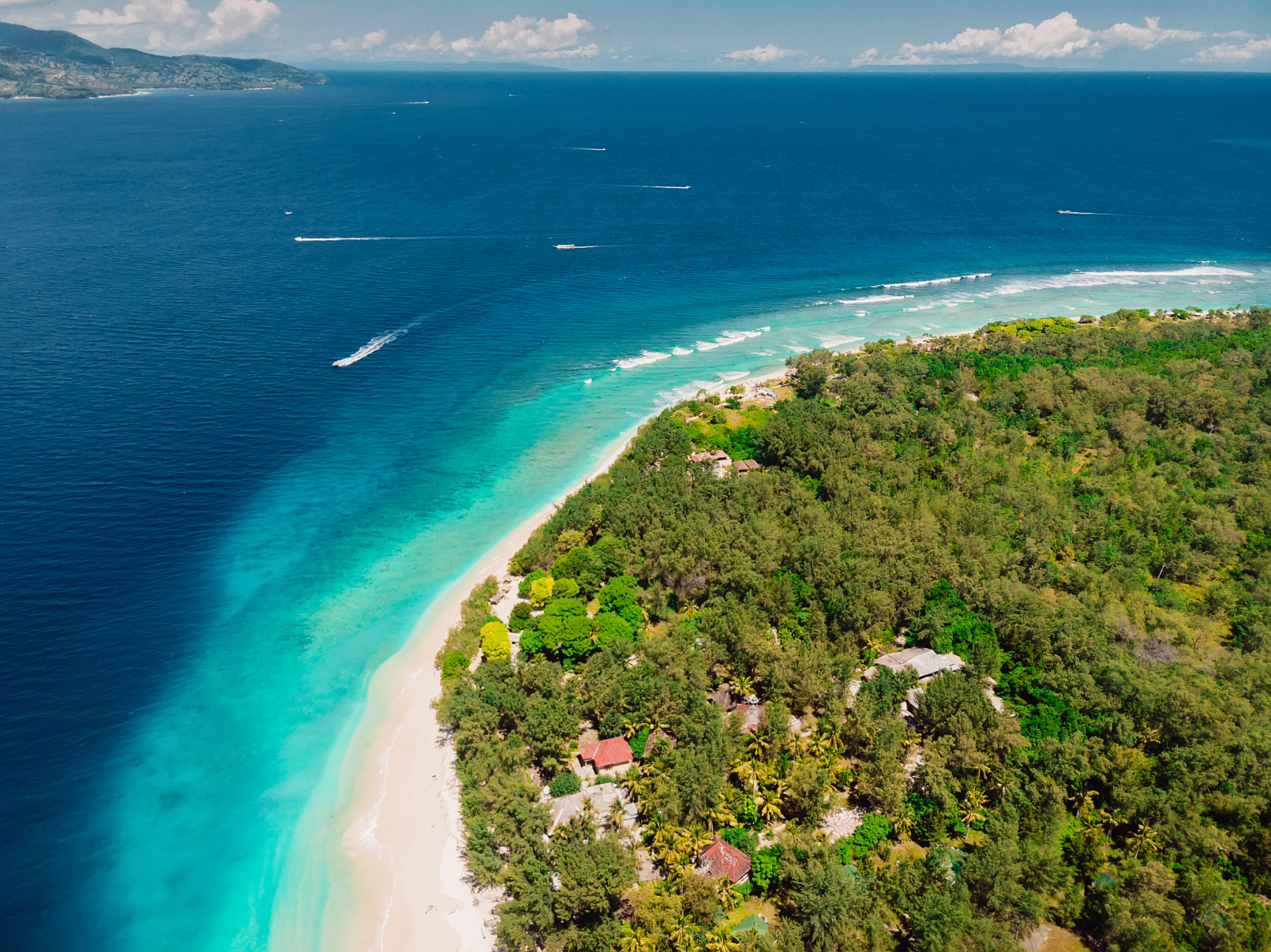 夏威夷风景最好的地方 夏威夷,这个位于太平洋中心的美丽群岛,以其