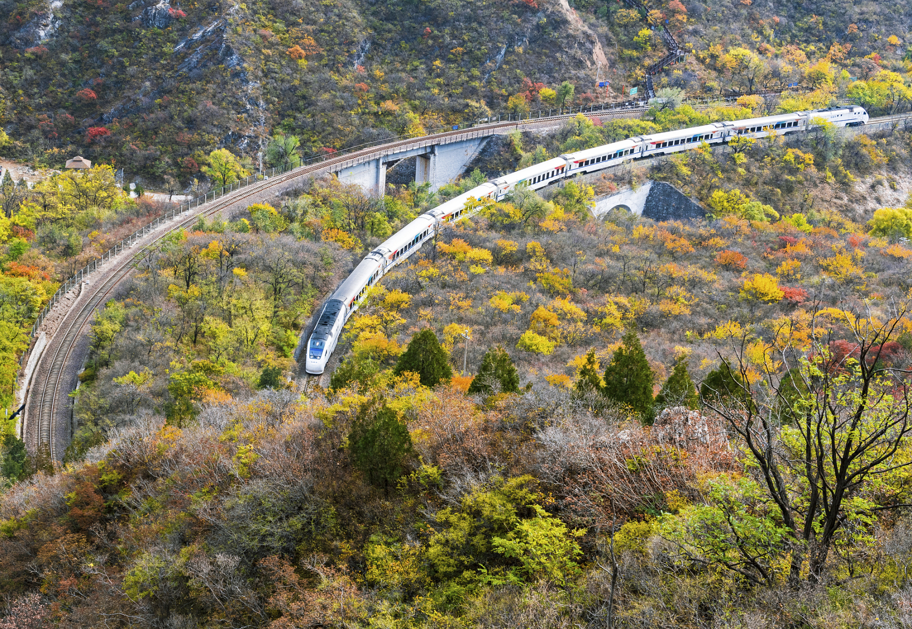 最美高铁风景图片图片