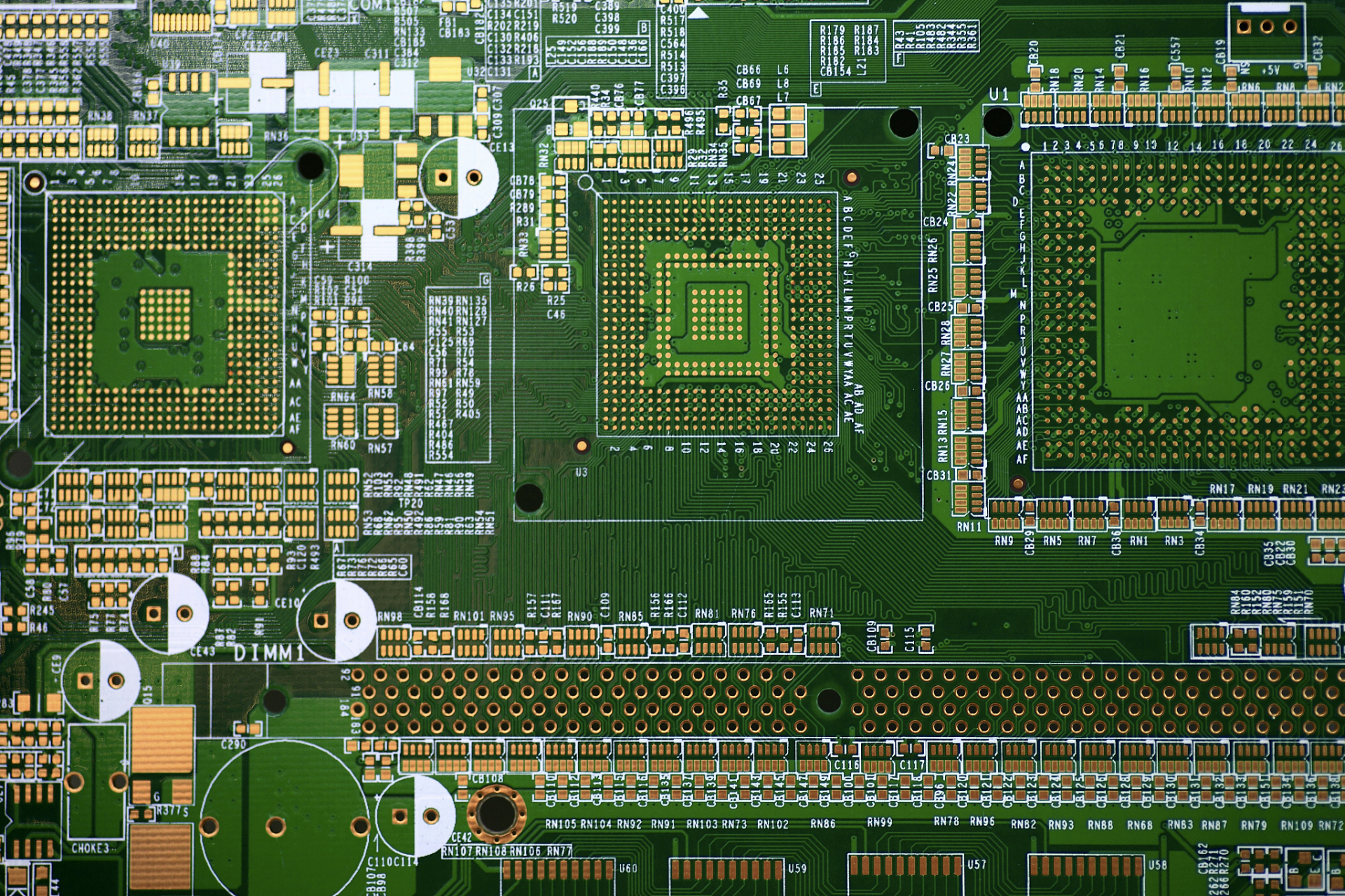 "pcb"第一龙头股,中报或增1580%,继续涨停突破,最少10连板!