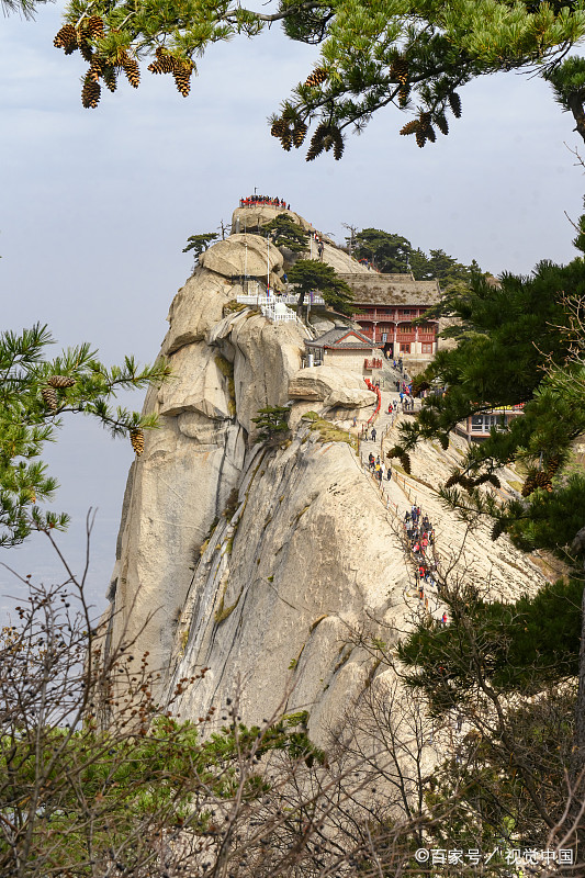 夏日闪光旅行家 医巫闾山,历史悠久,文化底蕴深厚.