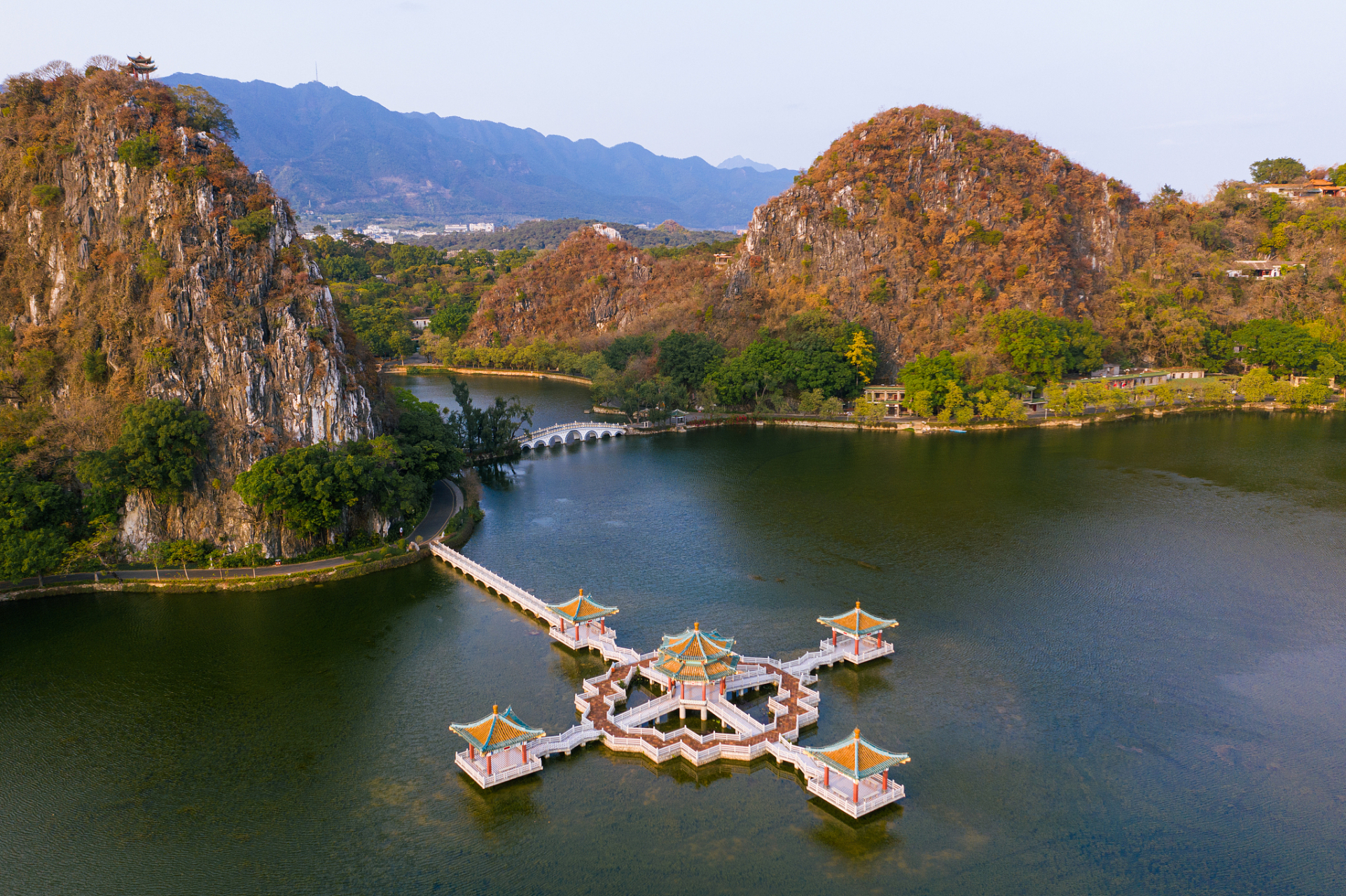 2023我的旅行奇遇# 七星岩,位于广东省肇庆市,真的是一个超级美丽的