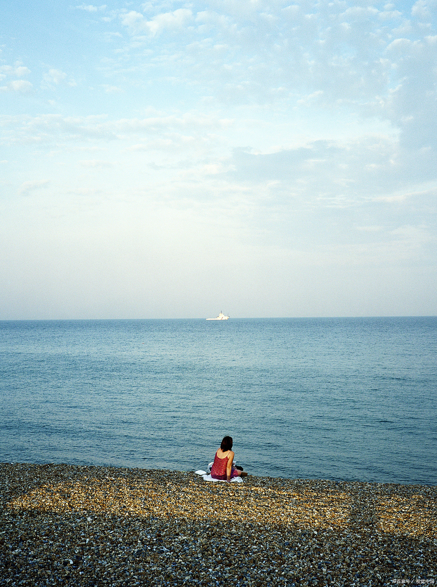 读《人生海海》直击心灵的句子:"死人有什么可怕的