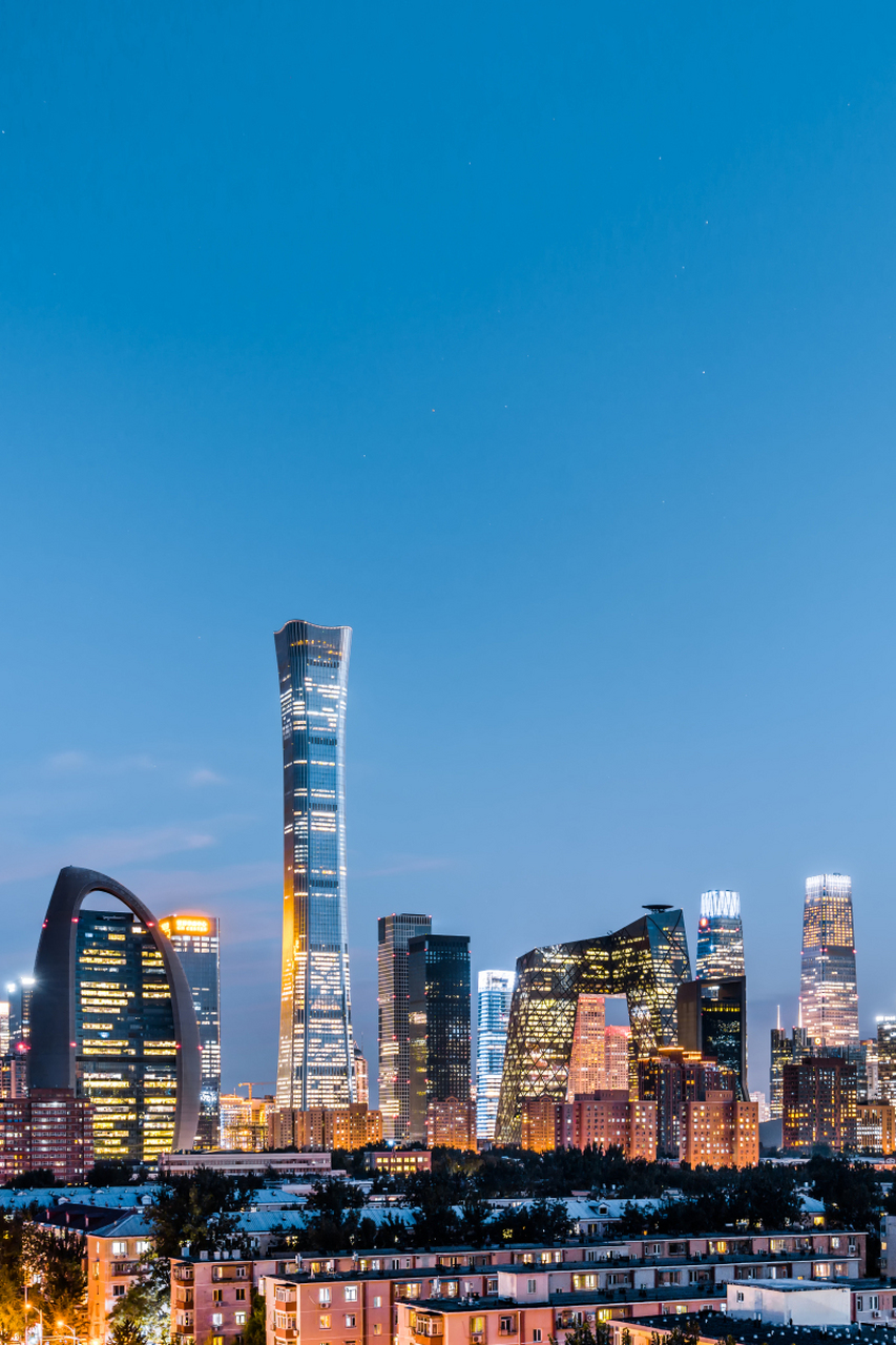 北京,位于中国北方,是一座历史悠久,文化丰富的城市.