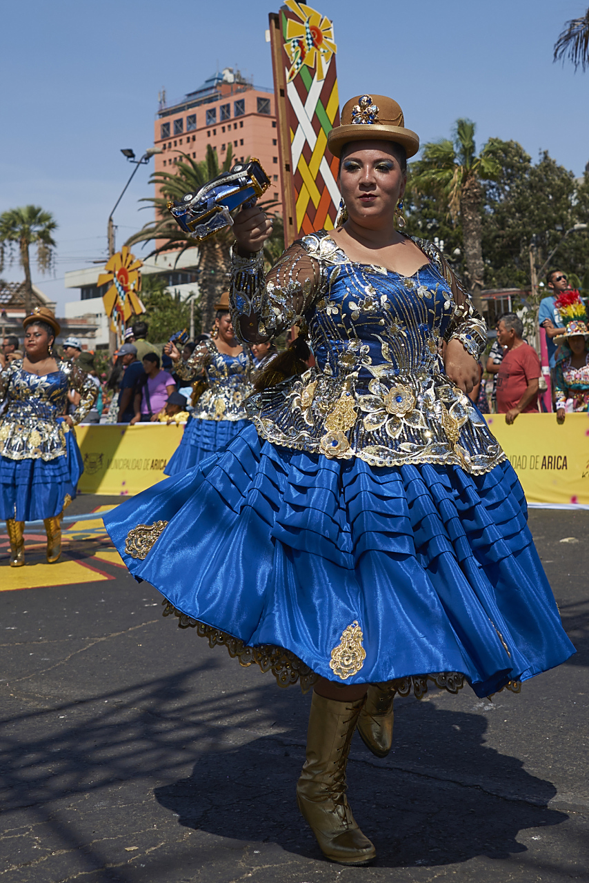 迎金秋购尽兴# 《墨西哥帽舞》是一首根据墨西哥民间舞蹈音乐改编而