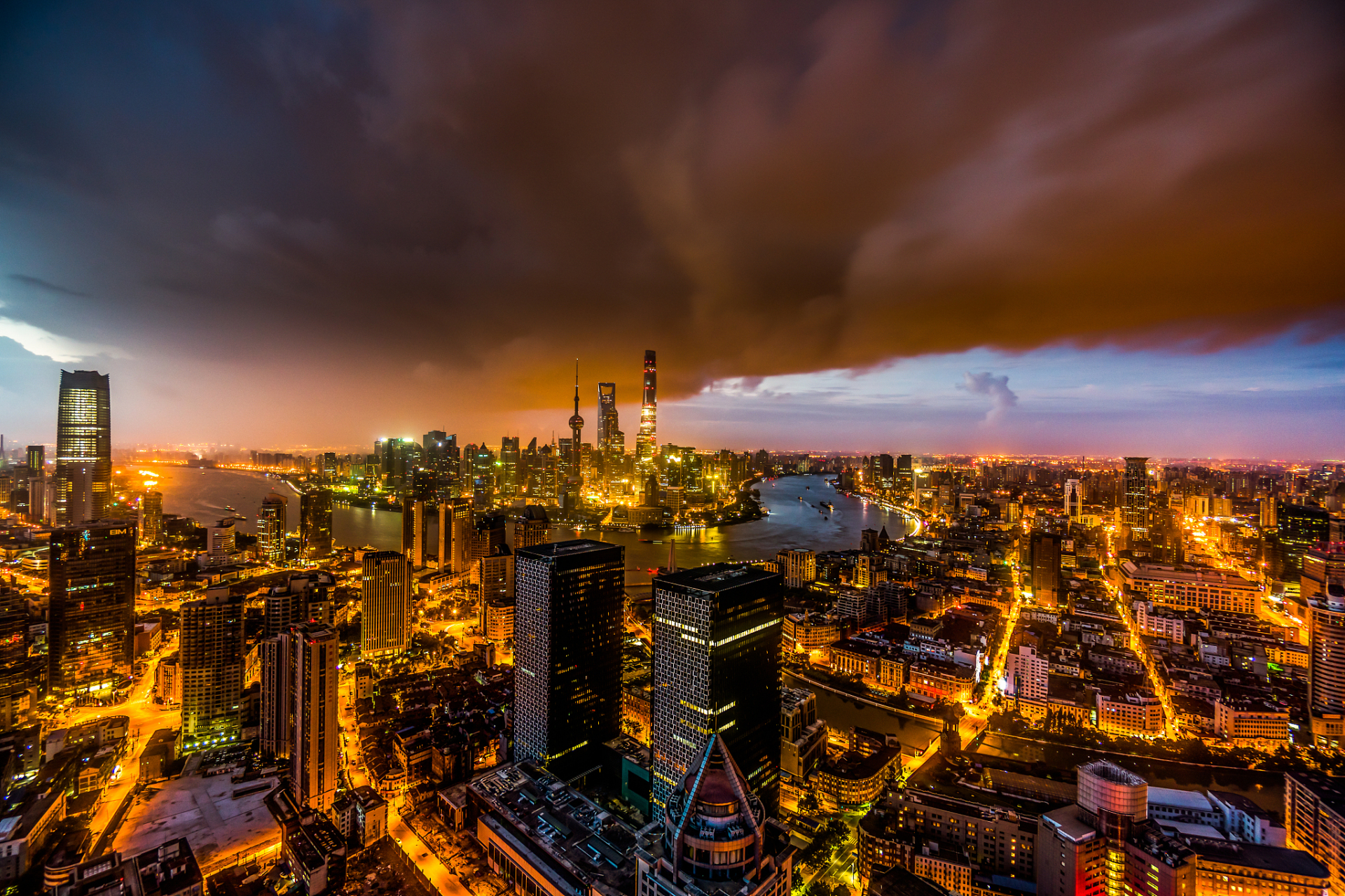 2023年全球十大最热的城市: 第十名:利雅得45℃ 第九名:吉布提市45