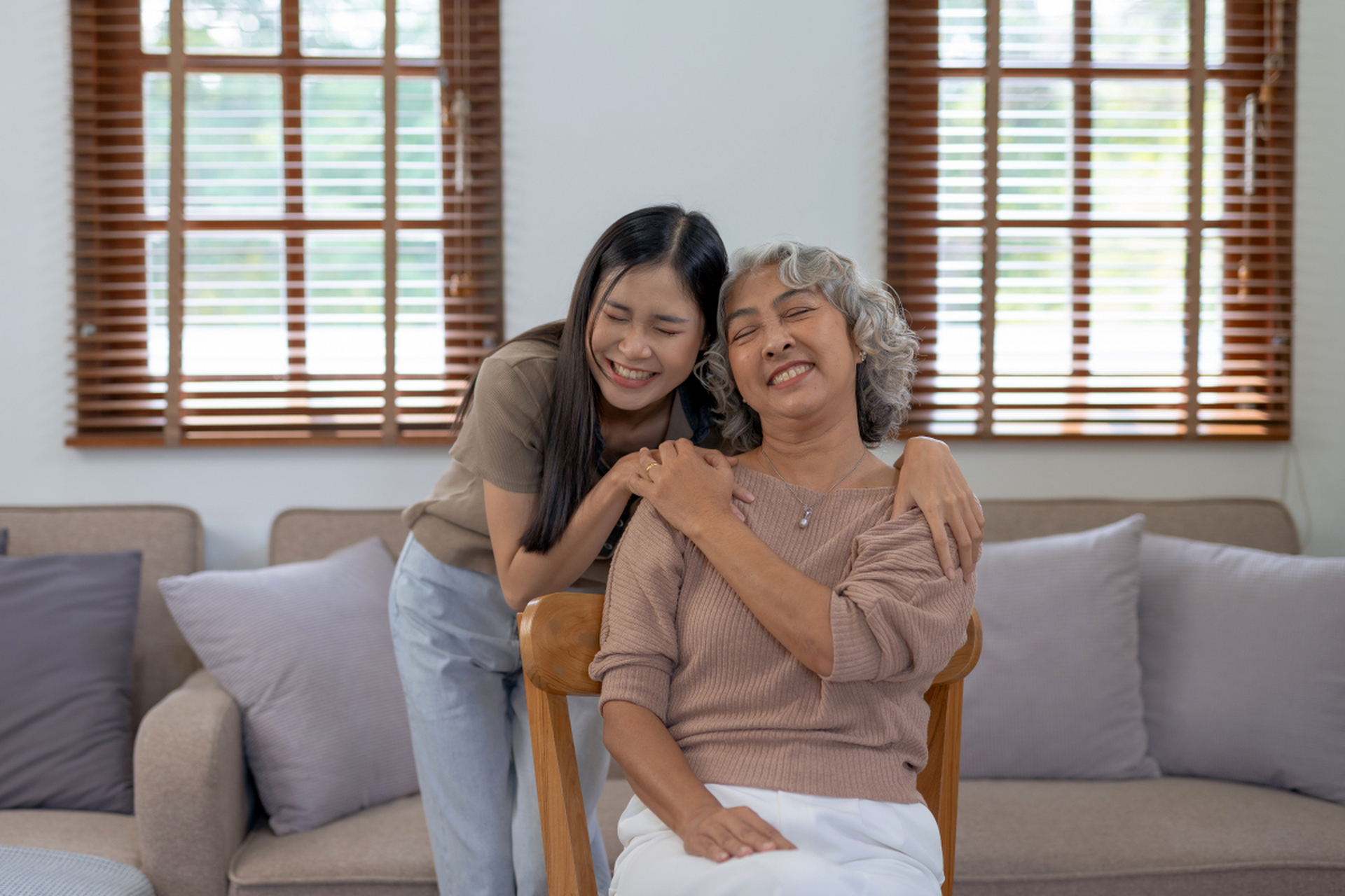 婆媳关系是中国传统社会中非常重要的关系之一,但也是很多家庭中存在