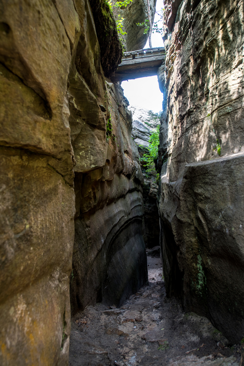 这次旅行,我来到了位于江苏南京的天生桥景区.