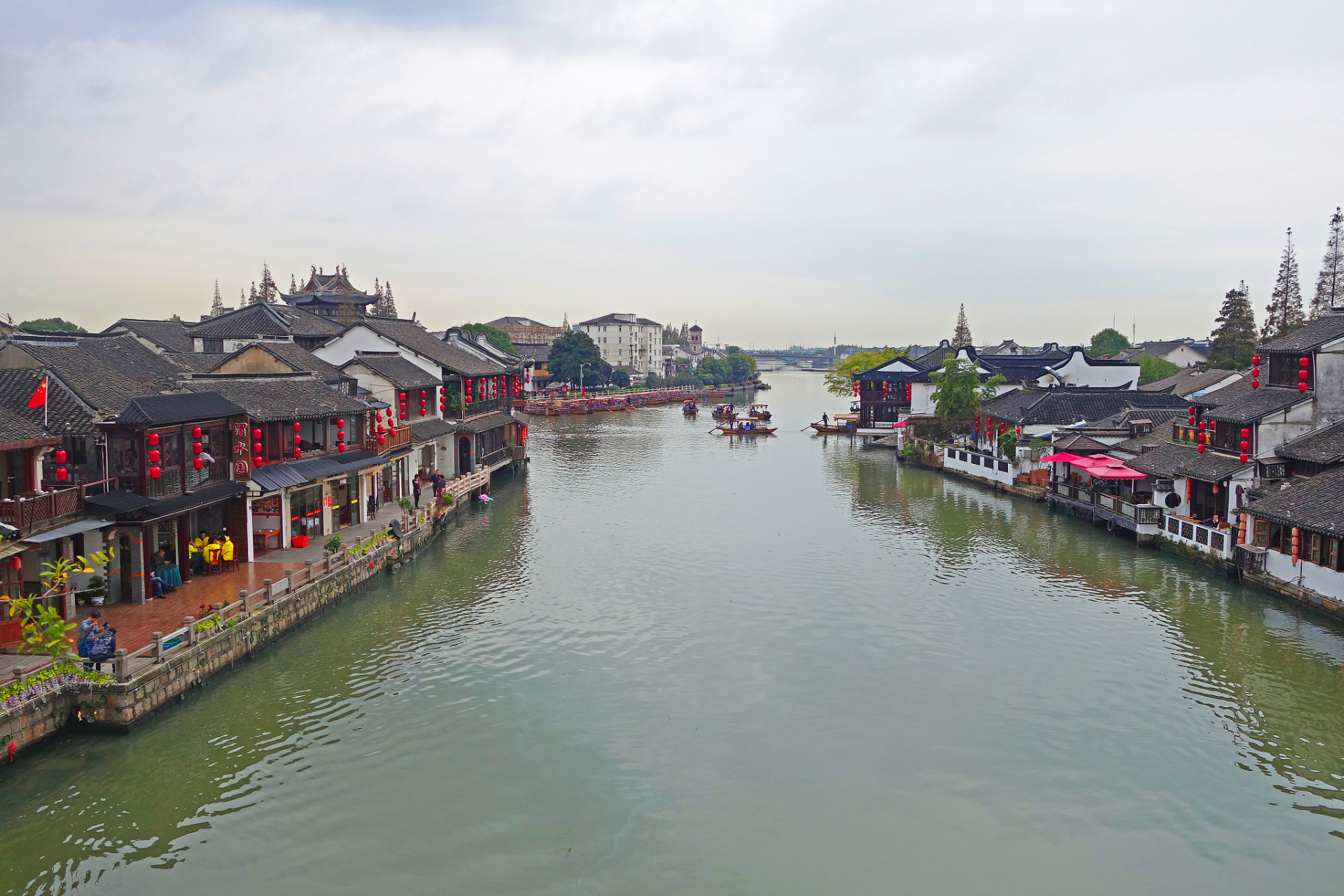 青浦有啥好玩的景点 青浦,位于上海市西部,是一座历史悠久,文化底蕴