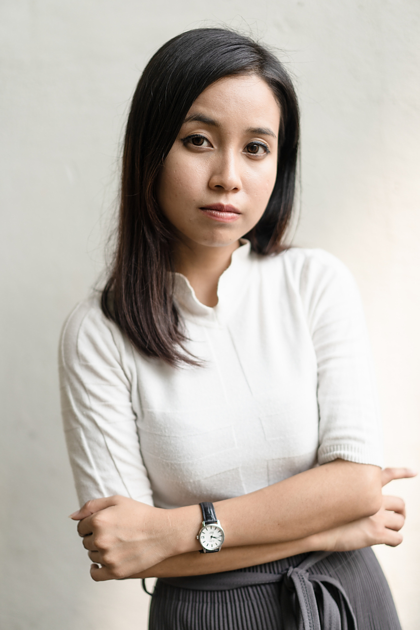 复旦校花冯琳落户上海,大方公开素颜证件照,读研后颜值今非昔比