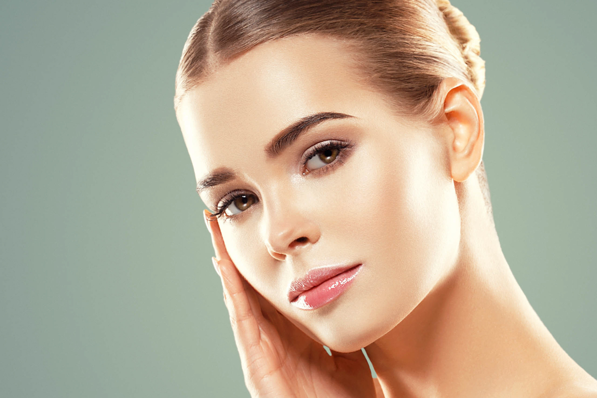 整形美容给女性自信,这种自信真的有益吗?