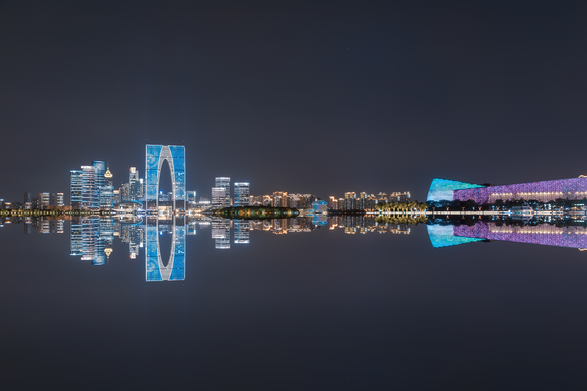 苏州金鸡湖:现代都市中的一汪碧水与千年古韵交融