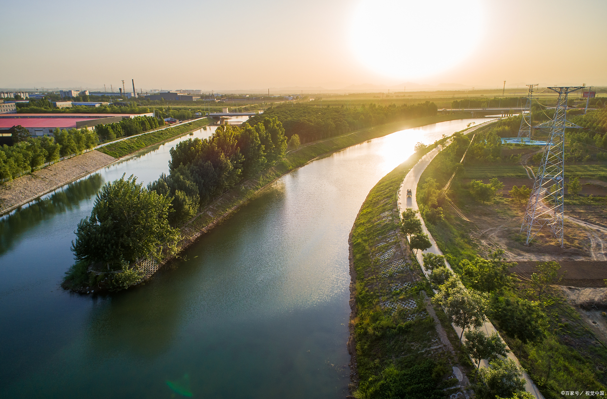贾鲁河是中国河南省郑州市的一条河流,全长约210公里,流经郑州市市区