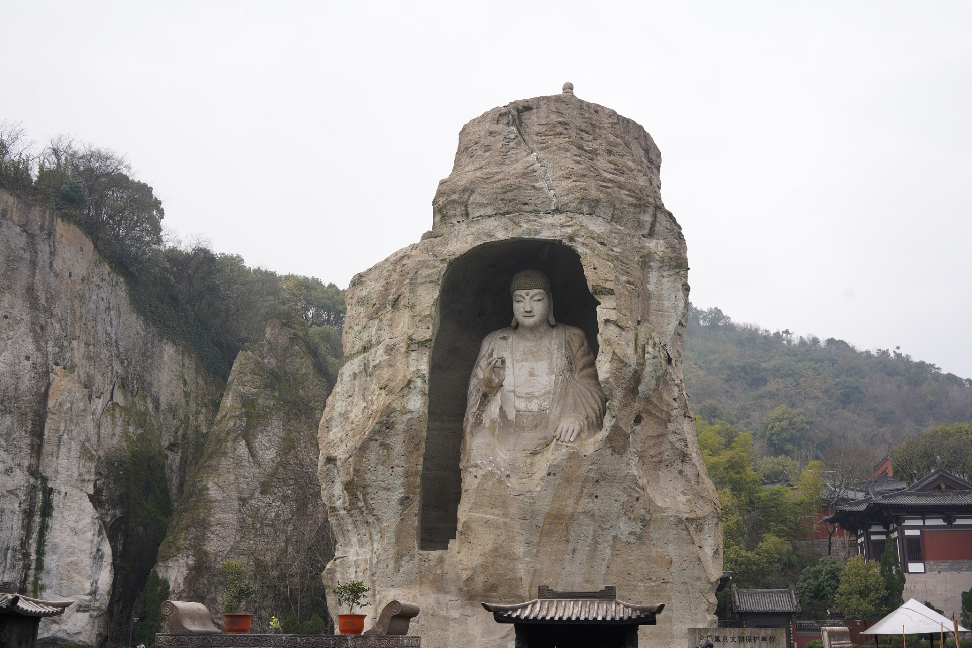 东平白佛山大佛图片