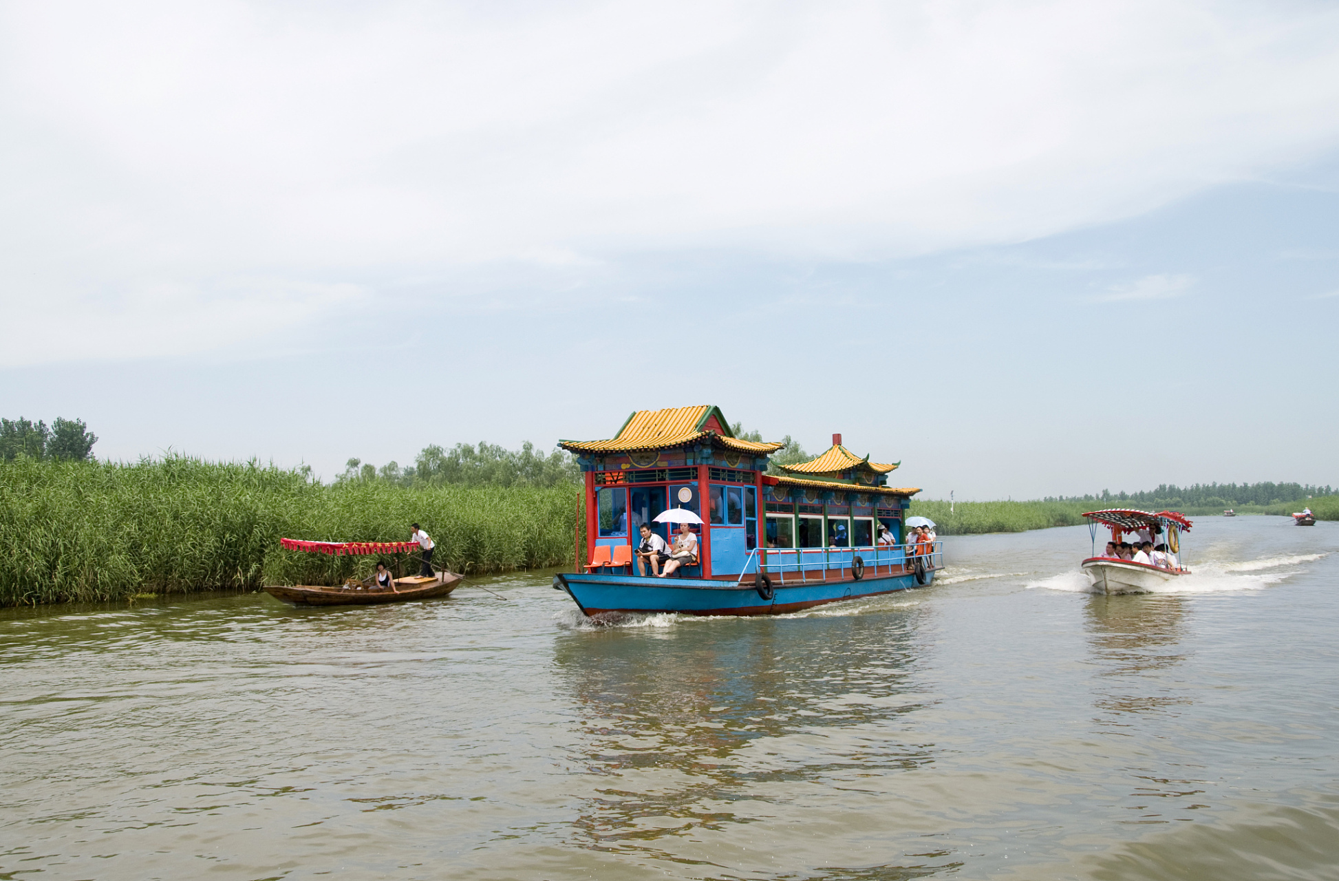 白洋淀是国家aaaaa级旅游景区,位于河北省中部,是河北第一大内陆湖,总