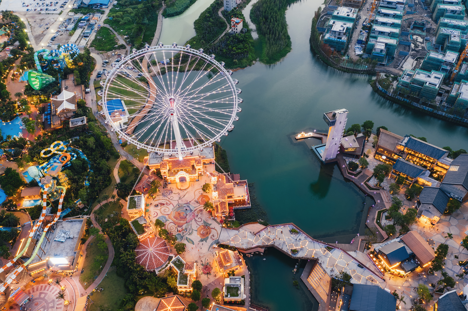顺德欢乐海岸:活动与生机并存  说到顺德欢乐海岸,人们首先想到的便是